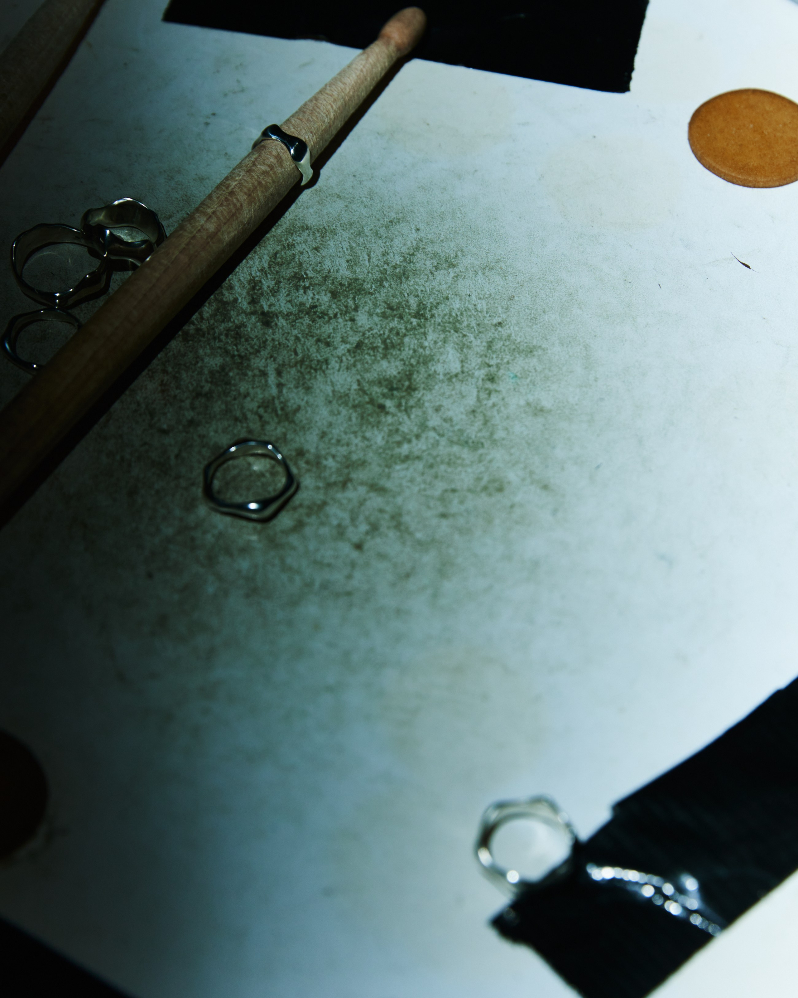 Photoshoot for a jewelry collection made by Magdalena Stastnikova. Photographer Katya Vlasova