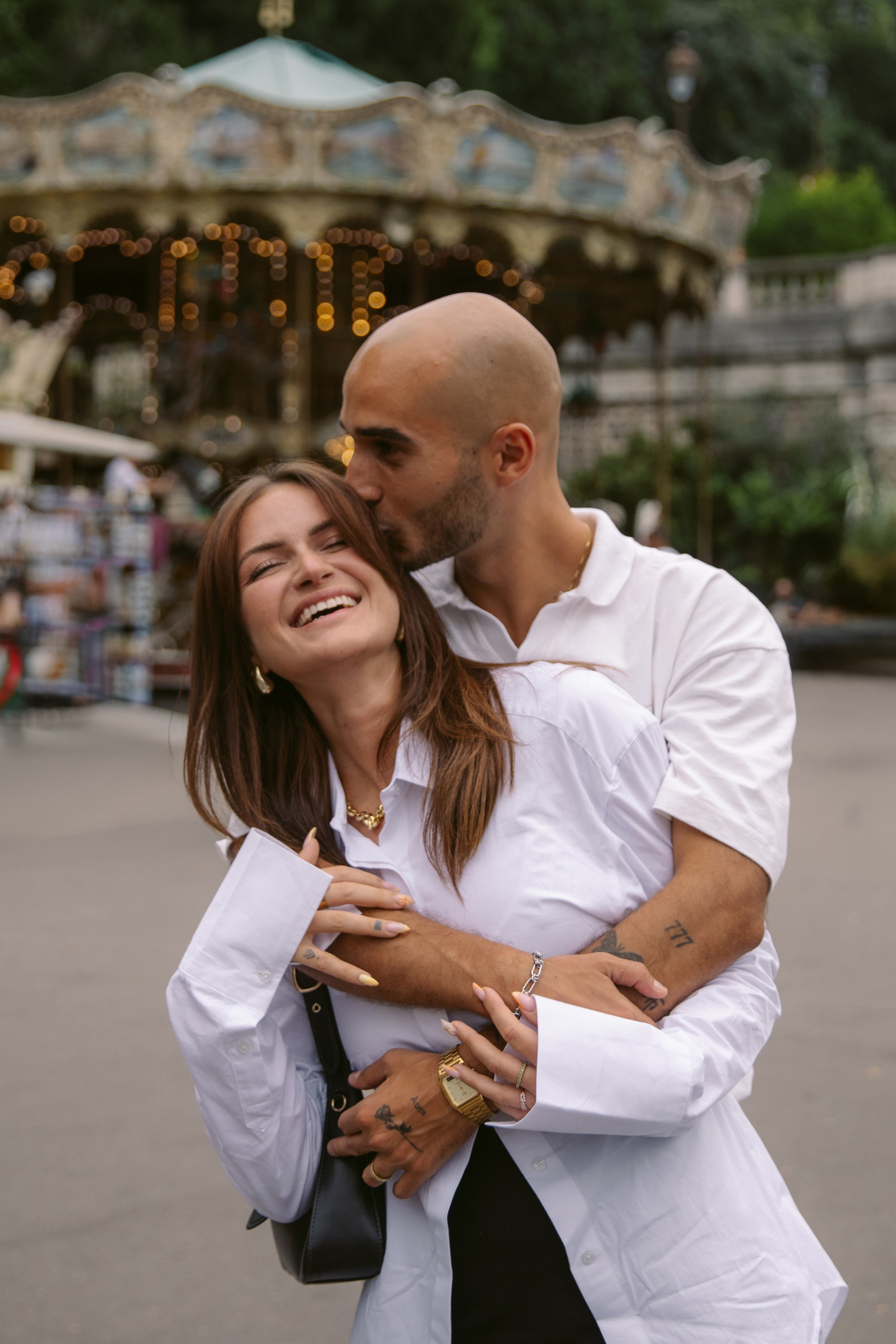 Tim & Pauline — A Parisian Stroll Photoshoot. Свадебный фотограф в Париже