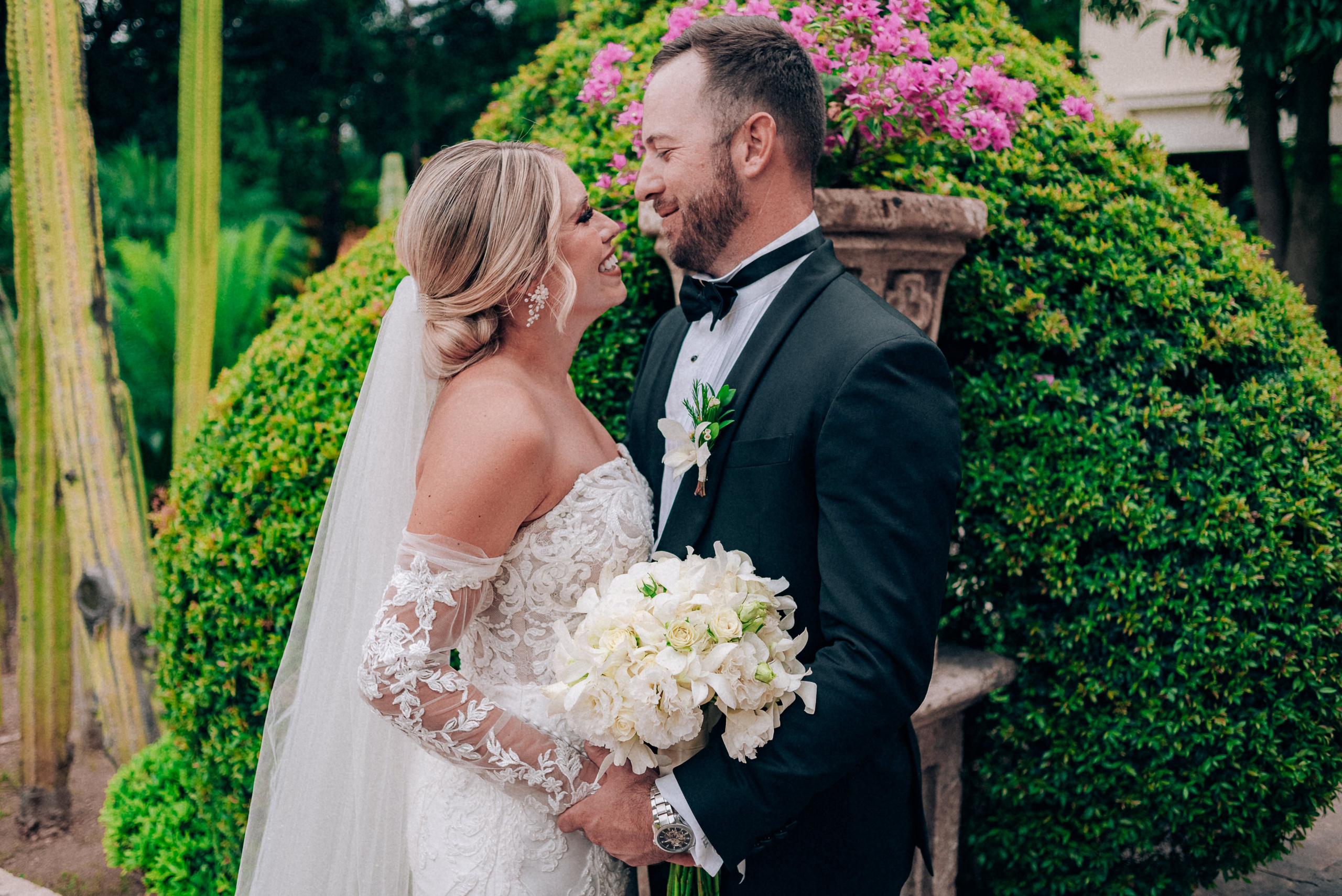 WEDDING PHOTOS. Wedding Photographer and Filmmaker in Guadalajara Mexico Abraham Linares