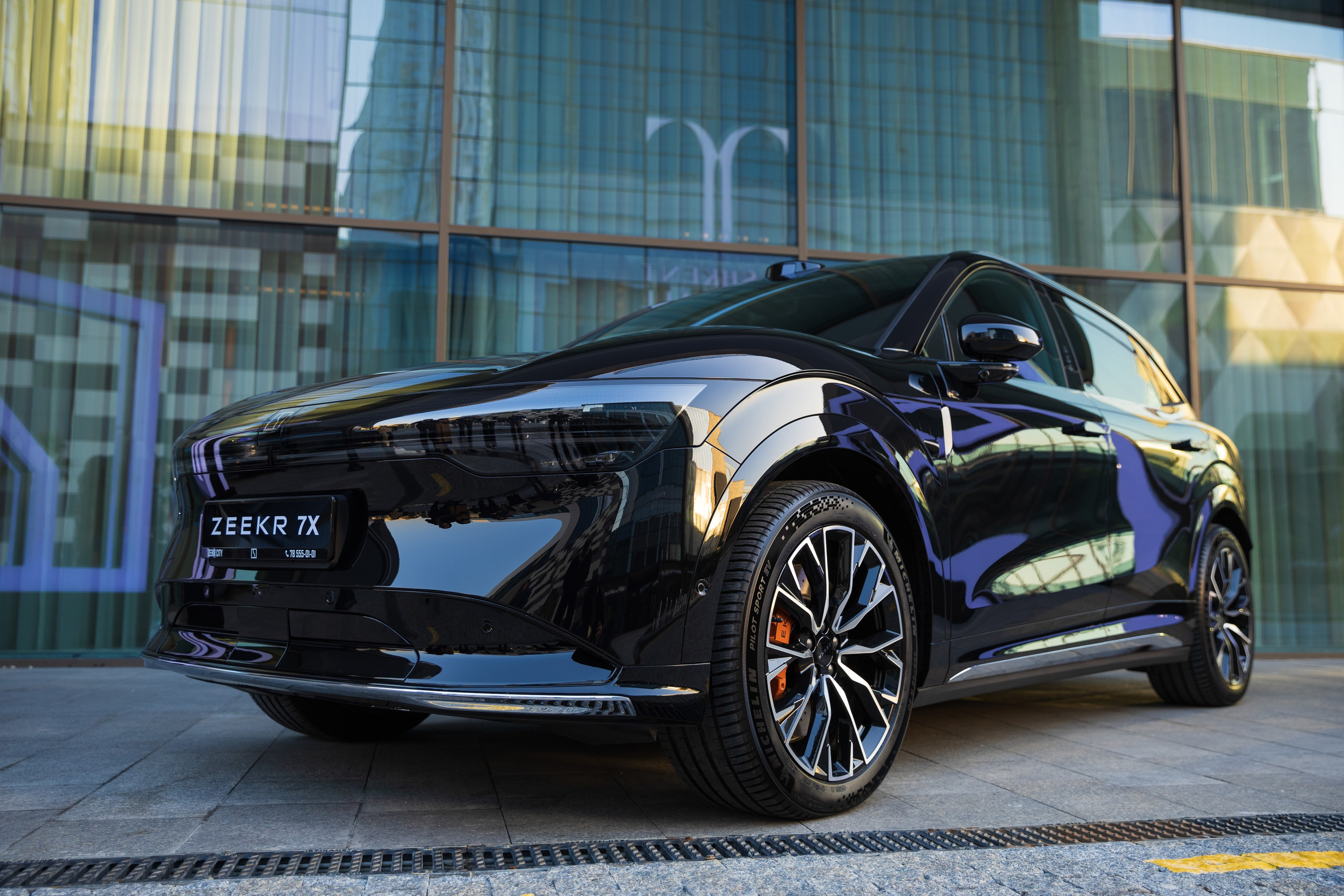 ZEEKR. Visa Fashion Tashkent. Профессиональная Фото-Видео Студия Геннадия Нестеренко | Ташкент и Весь Узбекистан