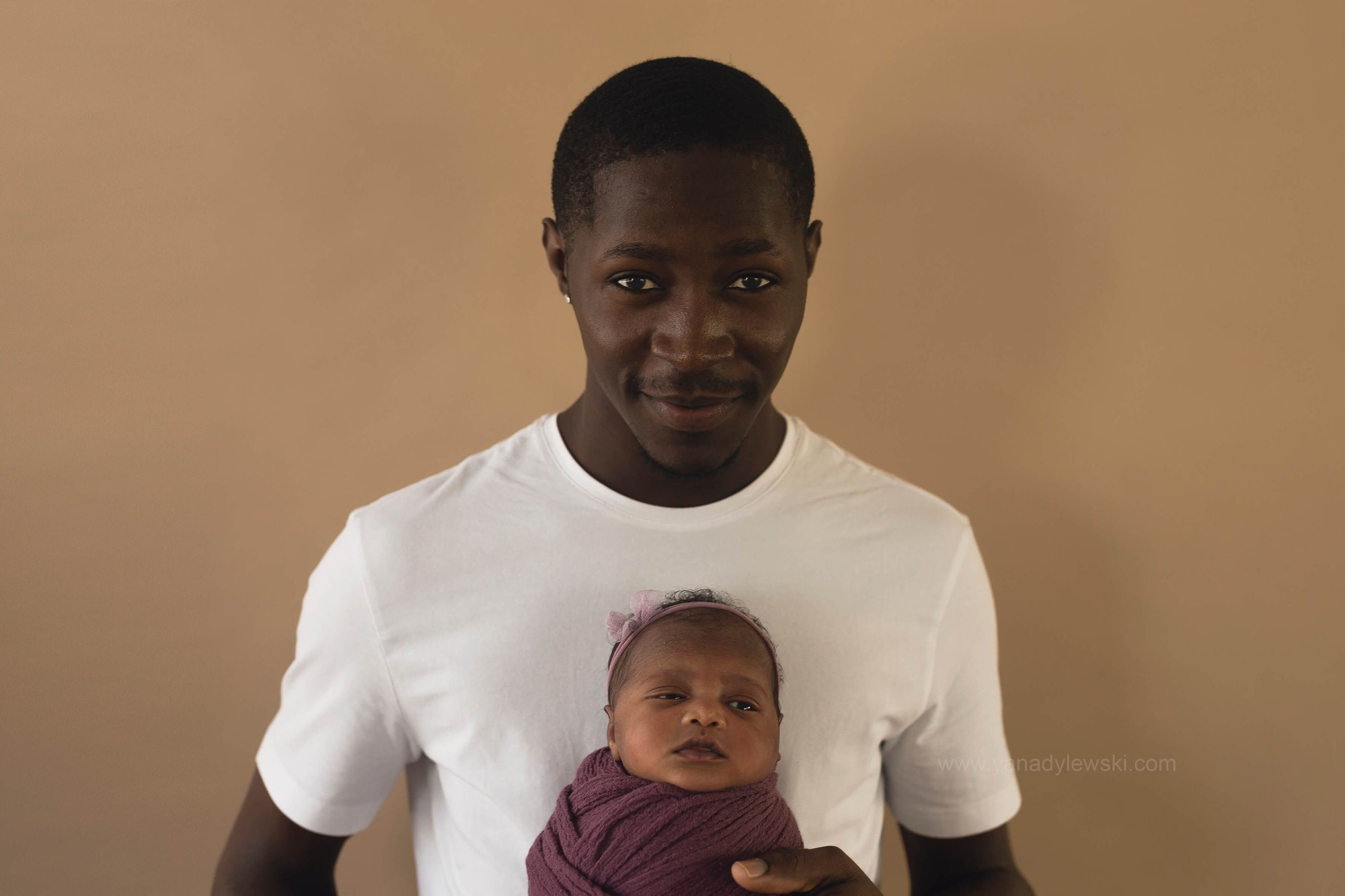 <photographe nouveaux nés Lille> 