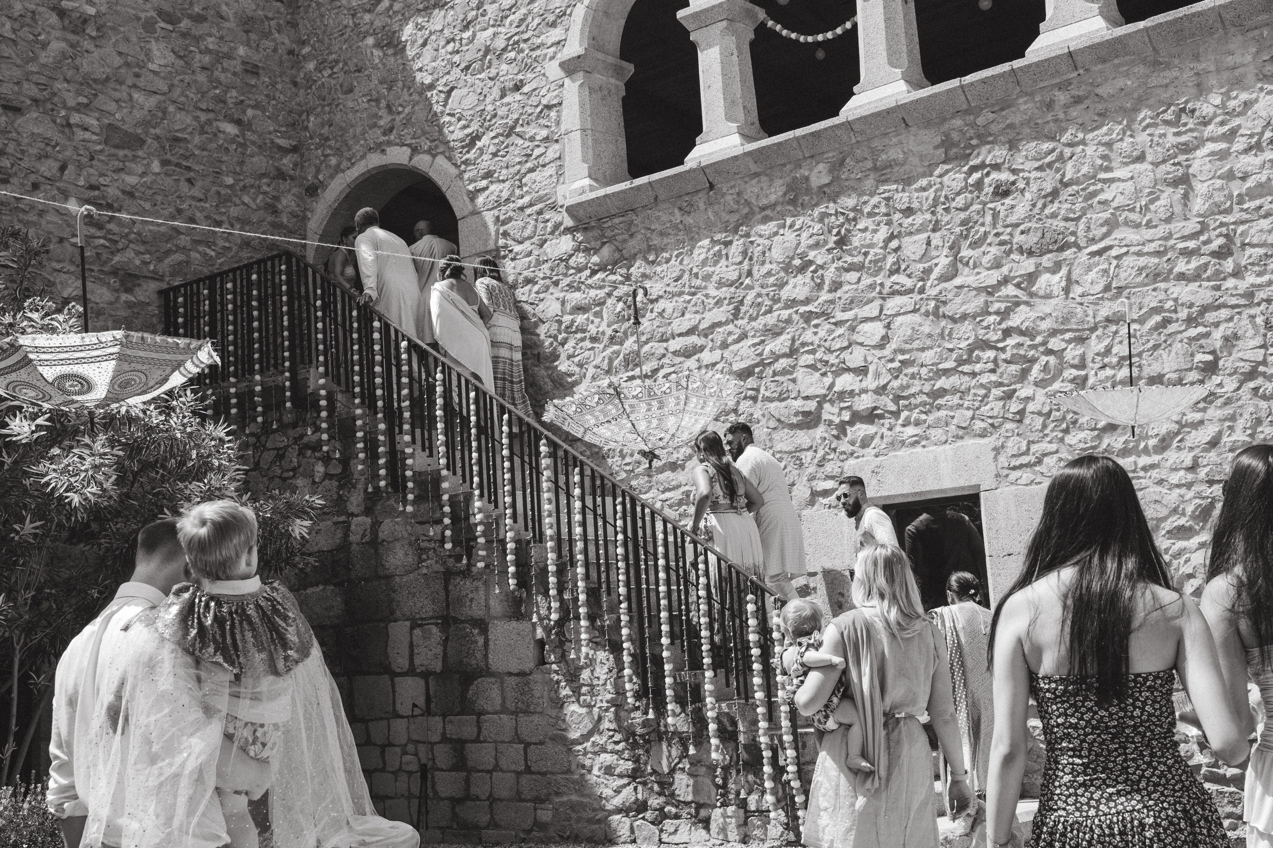 Patrik & Naomi. Monestir Sant Salvi. Paola wedding photographer / videographer in Barcelona