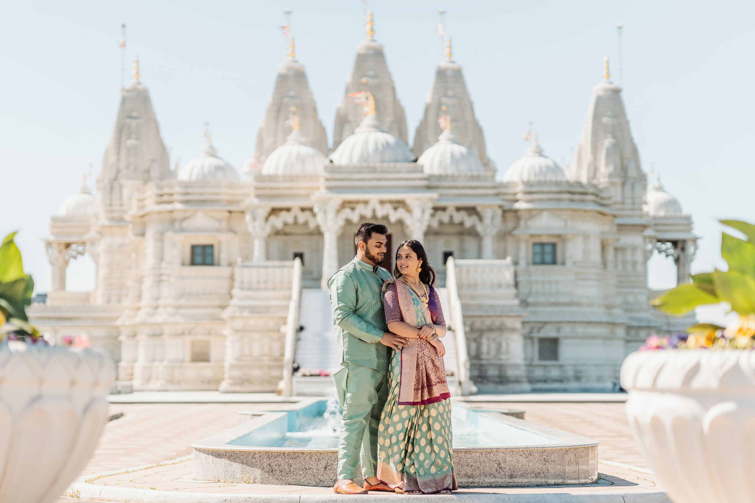 Darshil & Shailja. Wedding Photographer & Cinematographer studios