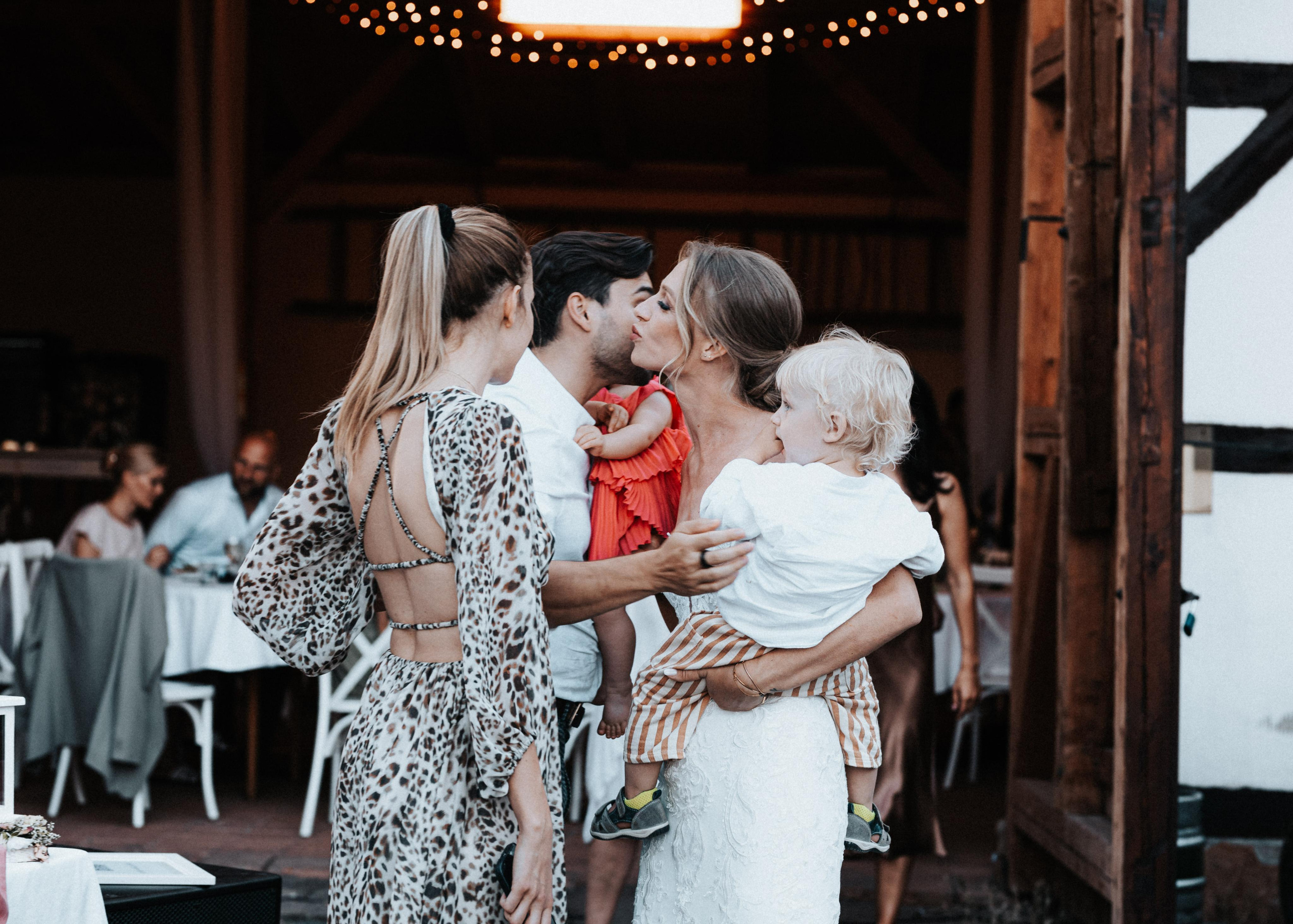 Dana Lišková - Svatební fotografka Praha - Svatební fotograf Praha - Párové fotografie - Svatební portréty 