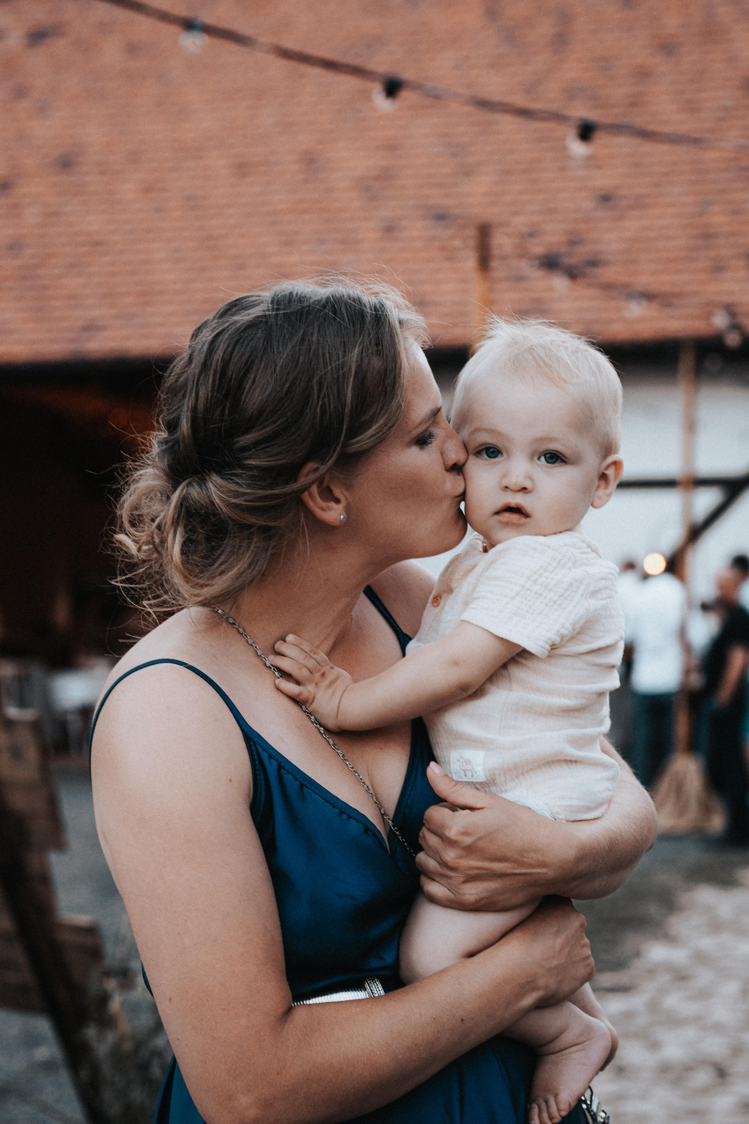 Dana Lišková - Svatební fotografka Praha - Svatební fotograf Praha - Párové fotografie - Svatební portréty 