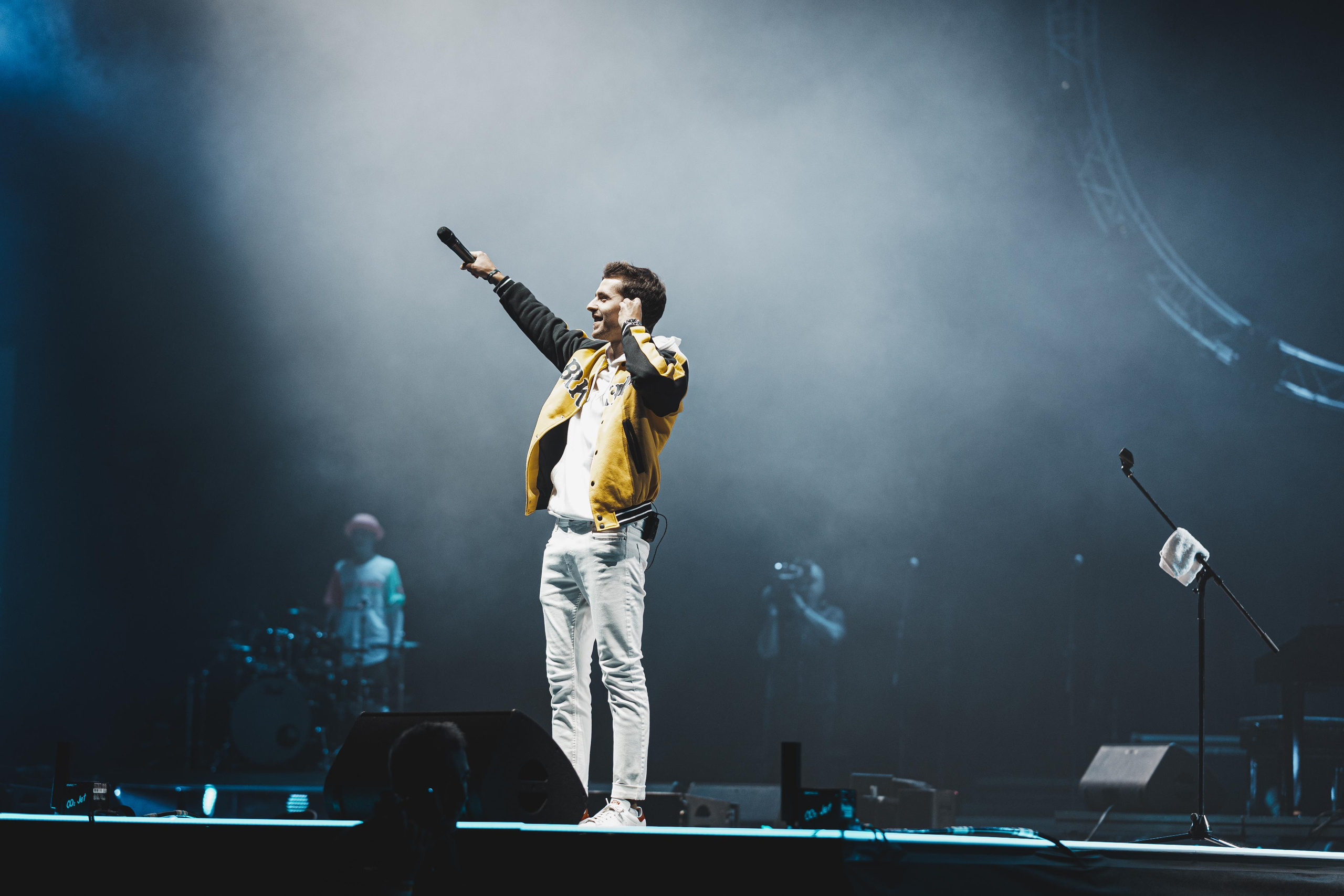 Event photography. Dana Lišková — Empathetic Photographer | Introspective Artist |Neurodivergent Coach | Founder of Artepy.cz