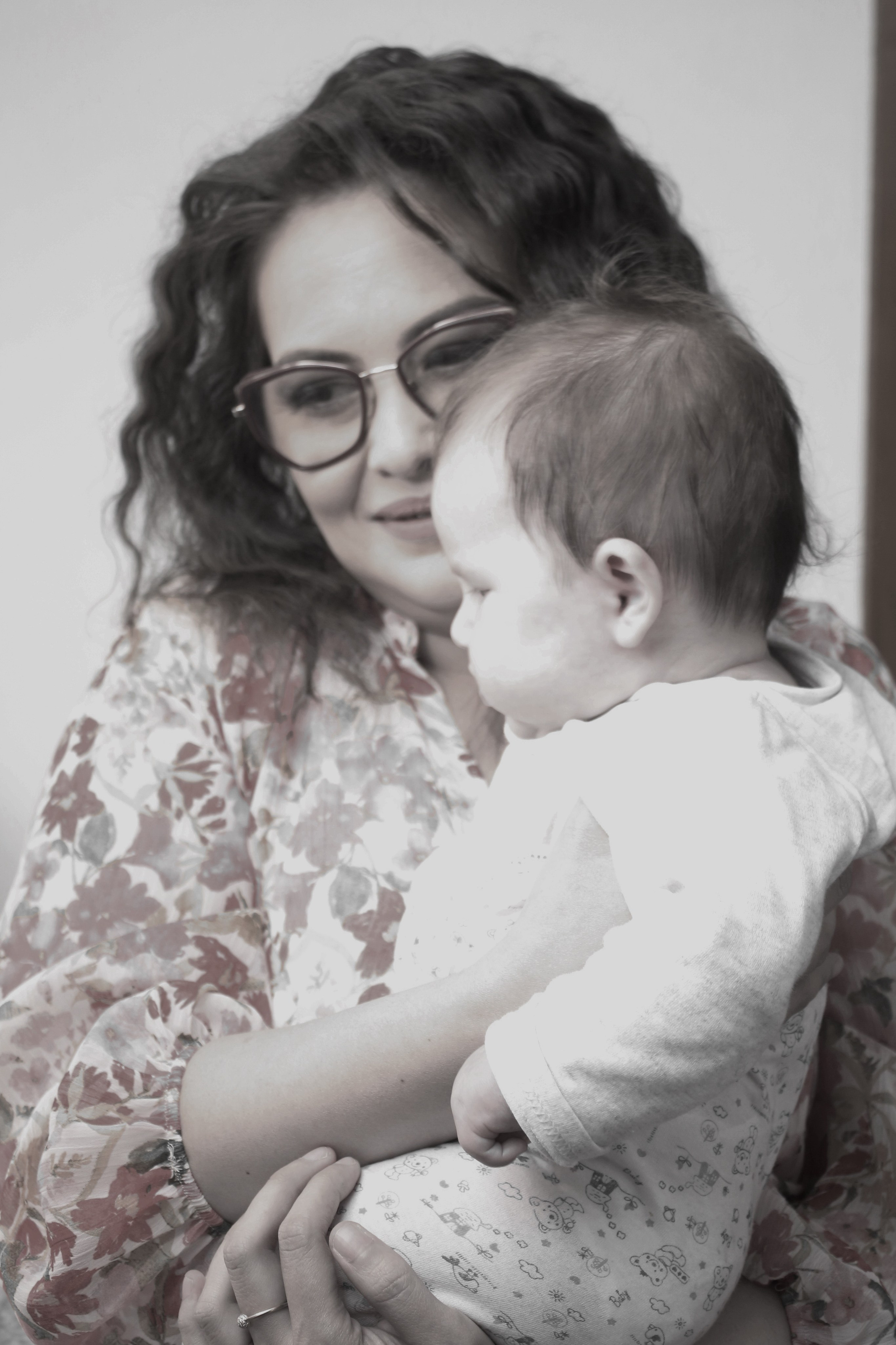 BYZO MEDIA. PETRU BYZO - family and children photographer in ROMANIA