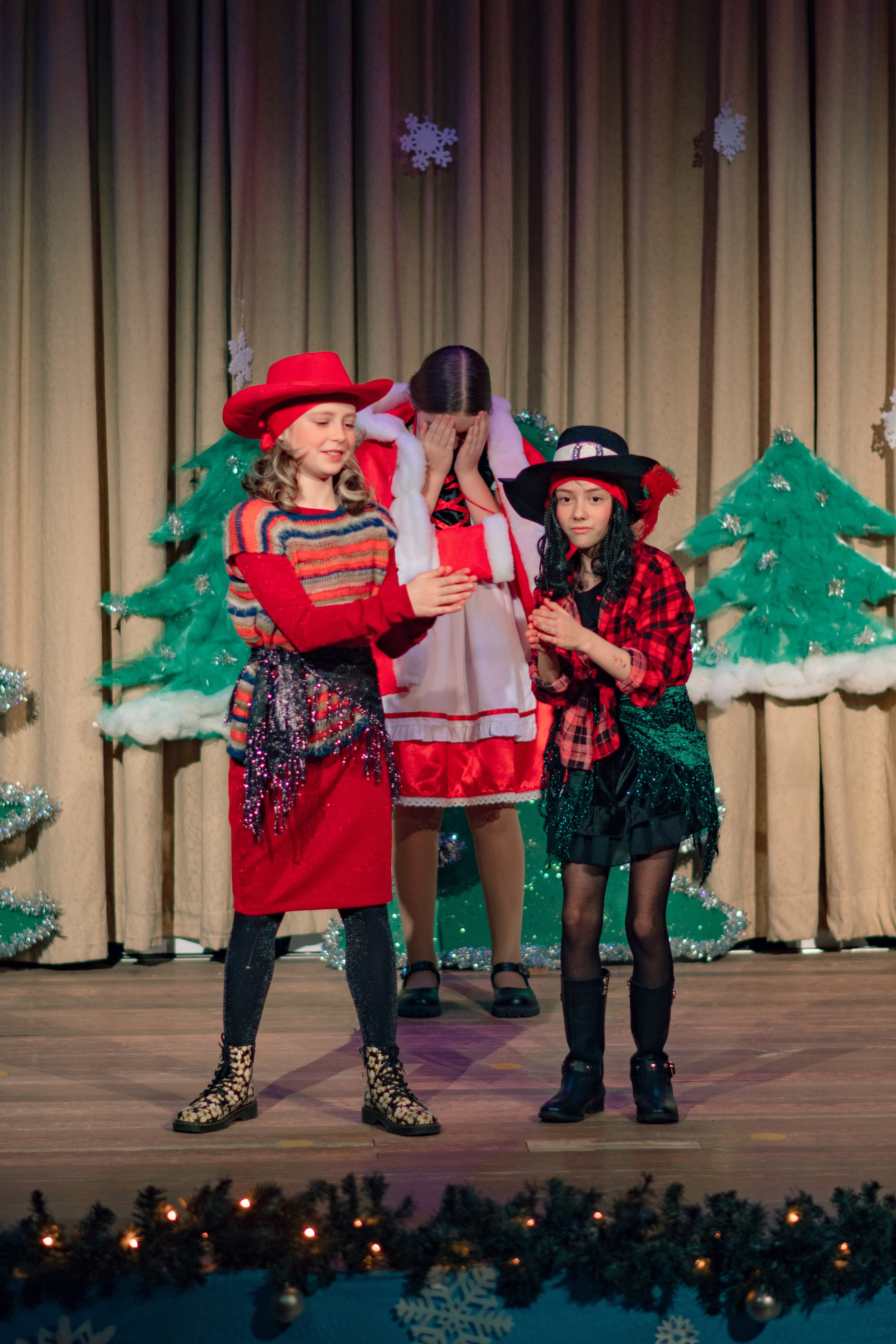 Театральная студия. Семейный и детский фотограф