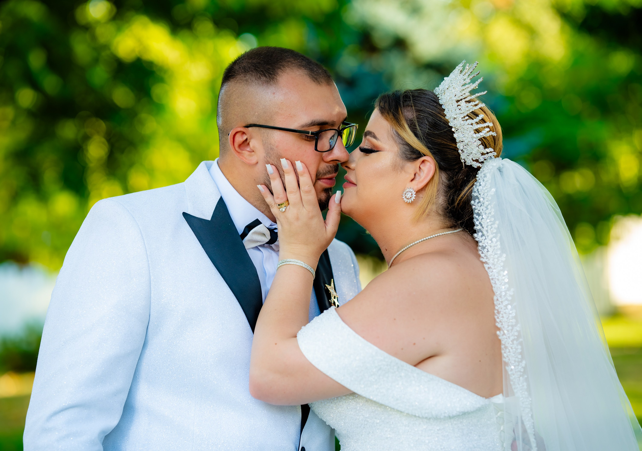 Flori & Mihai. Foto Studio — Fotograf de evenimente, nunti, botezuri, portrete