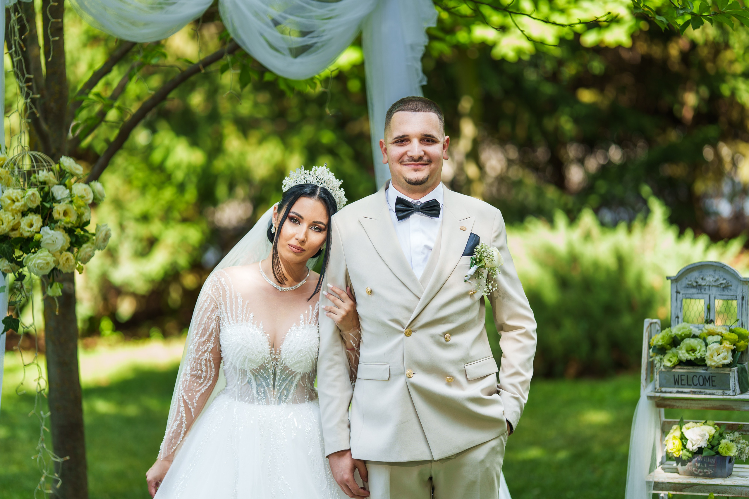 Bella & Adi. Foto Studio — Fotograf de evenimente, nunti, botezuri, portrete