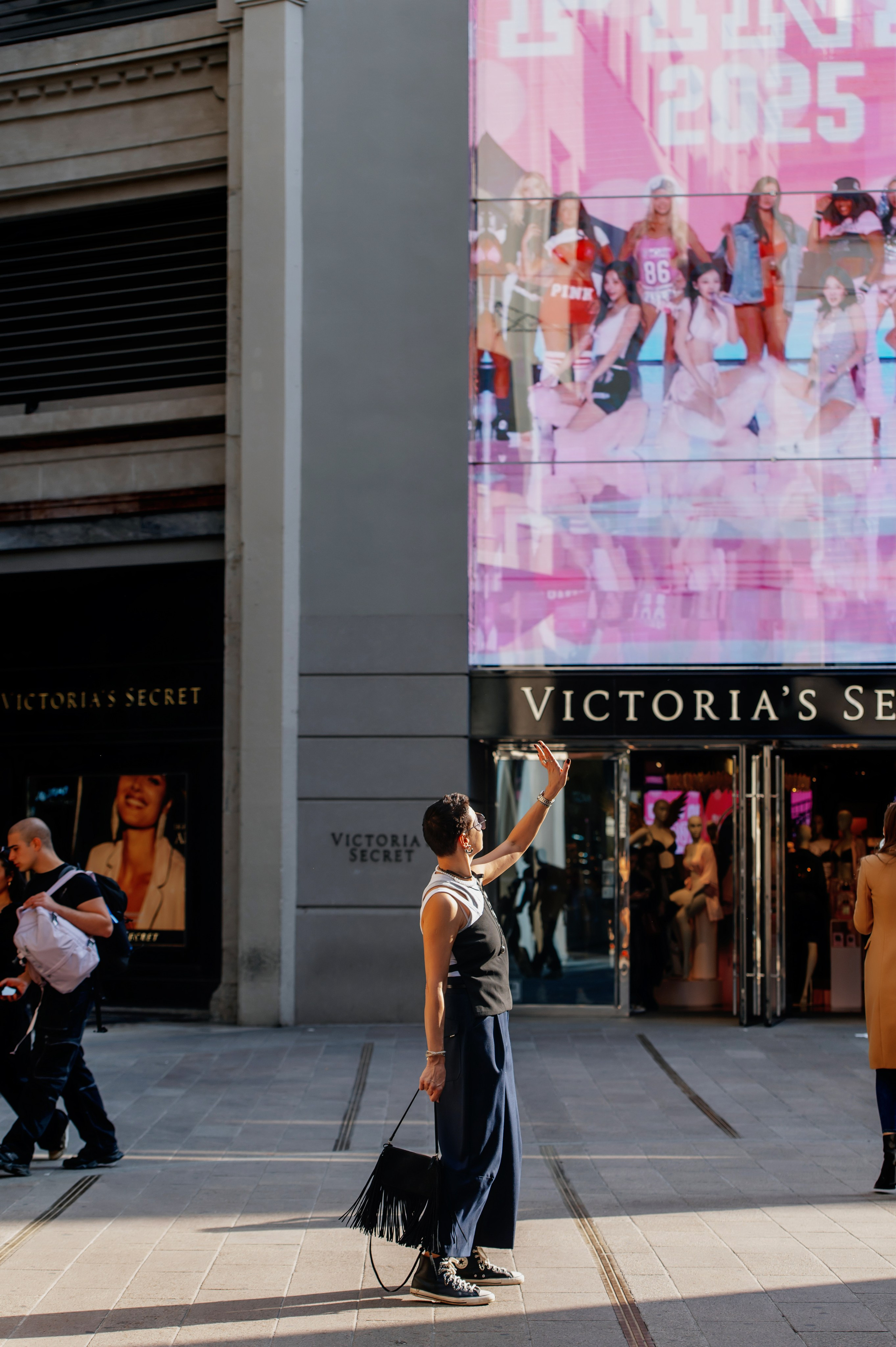 Milan, Autumn 🍂, Julia. Wedding photographer from Moldova Alexey Chipchiu