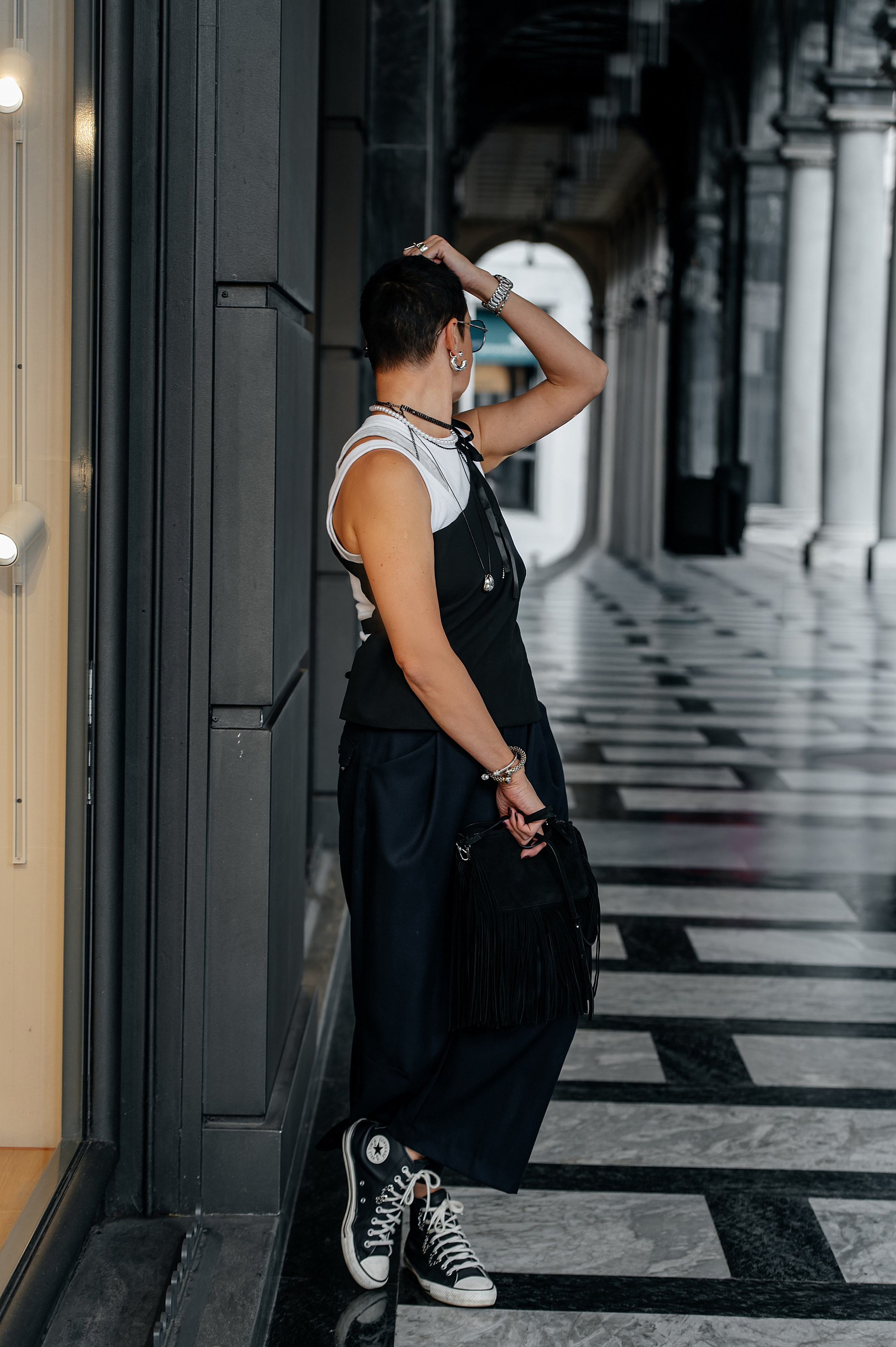 Milan, Autumn 🍂, Julia. Wedding photographer from Moldova Alexey Chipchiu