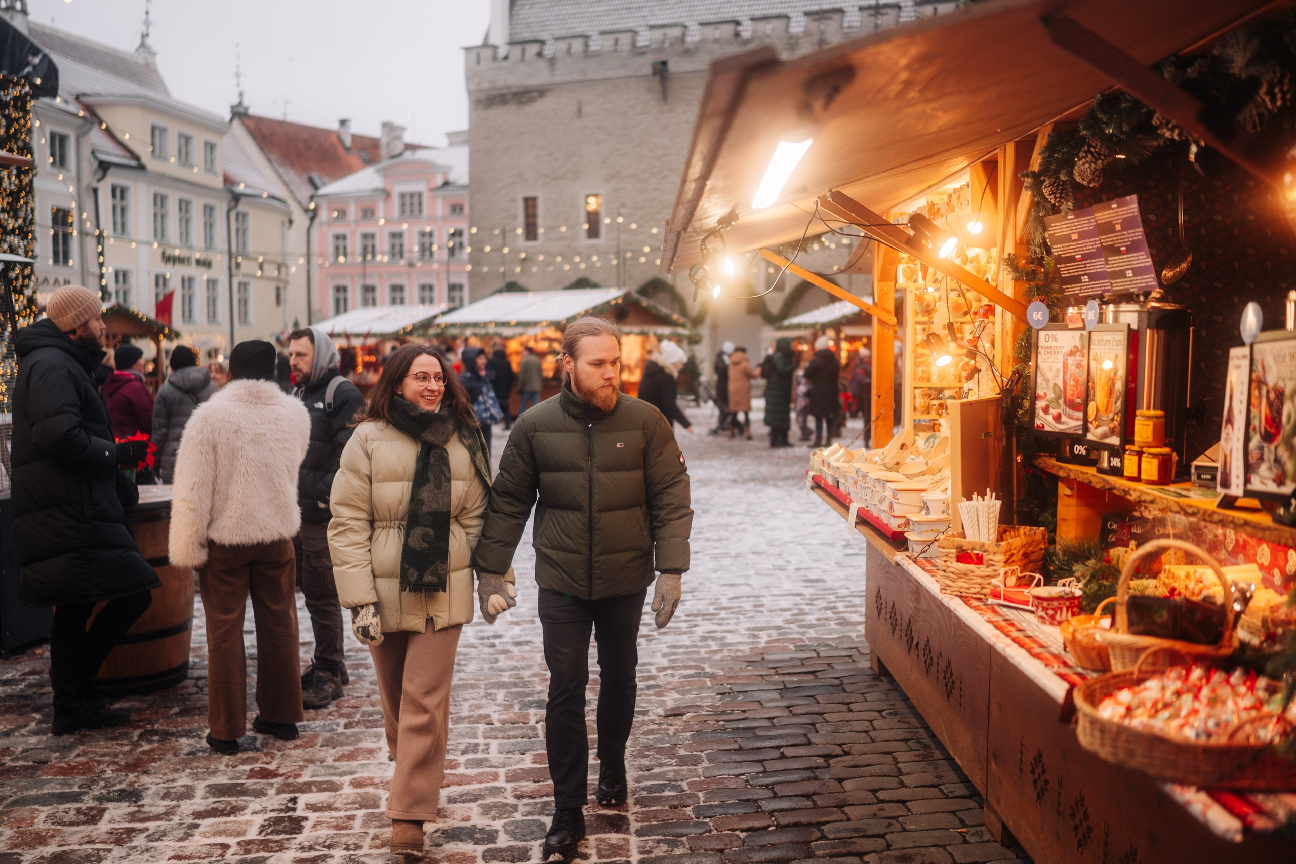 Oldtown. Couple and Family Photographer in Tallinn, Sasha Kaloshin