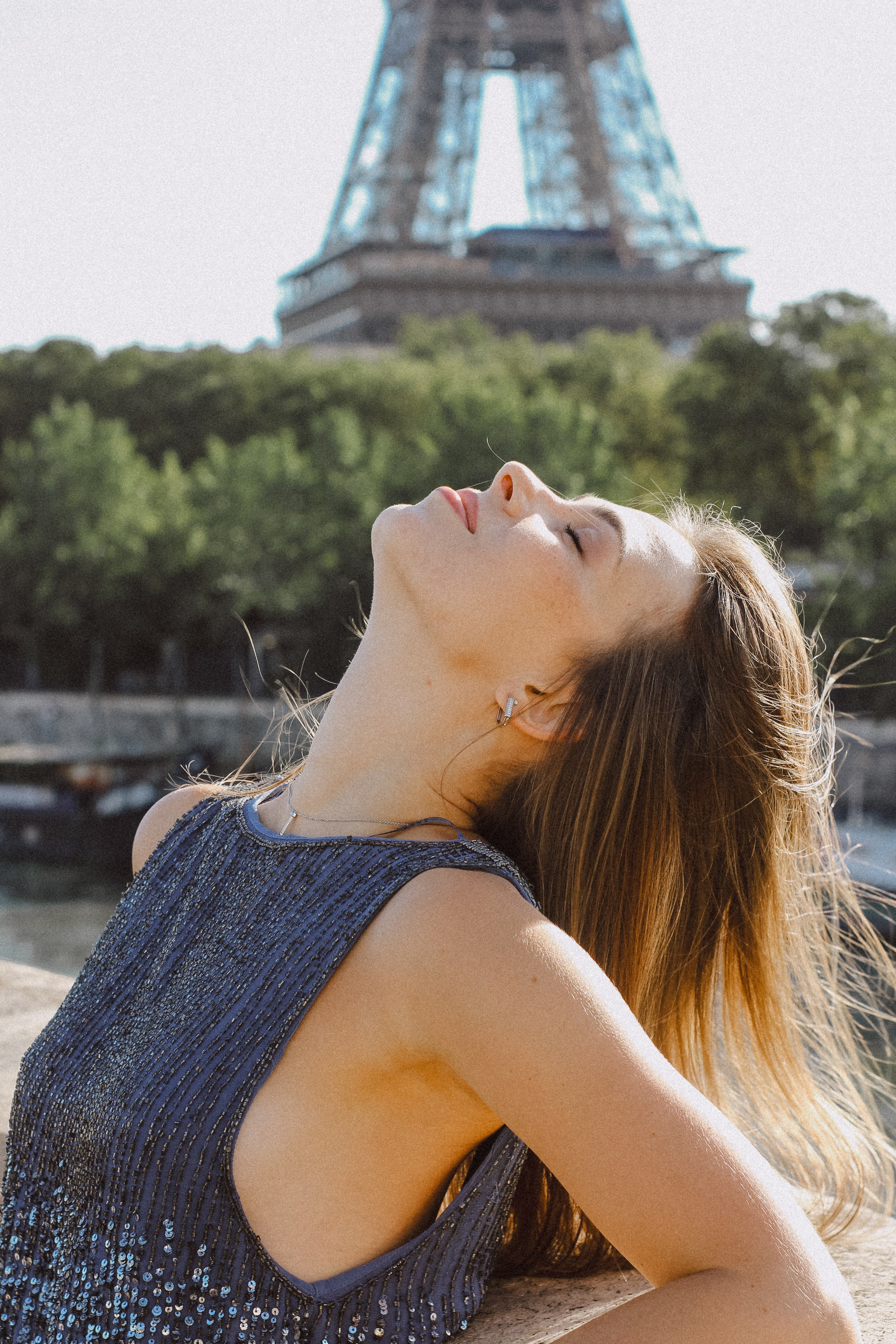 Street Style Photoshoot of Varvara in Paris | Vlada Photo Art. Photographer in Paris: Vlada PhotoArt