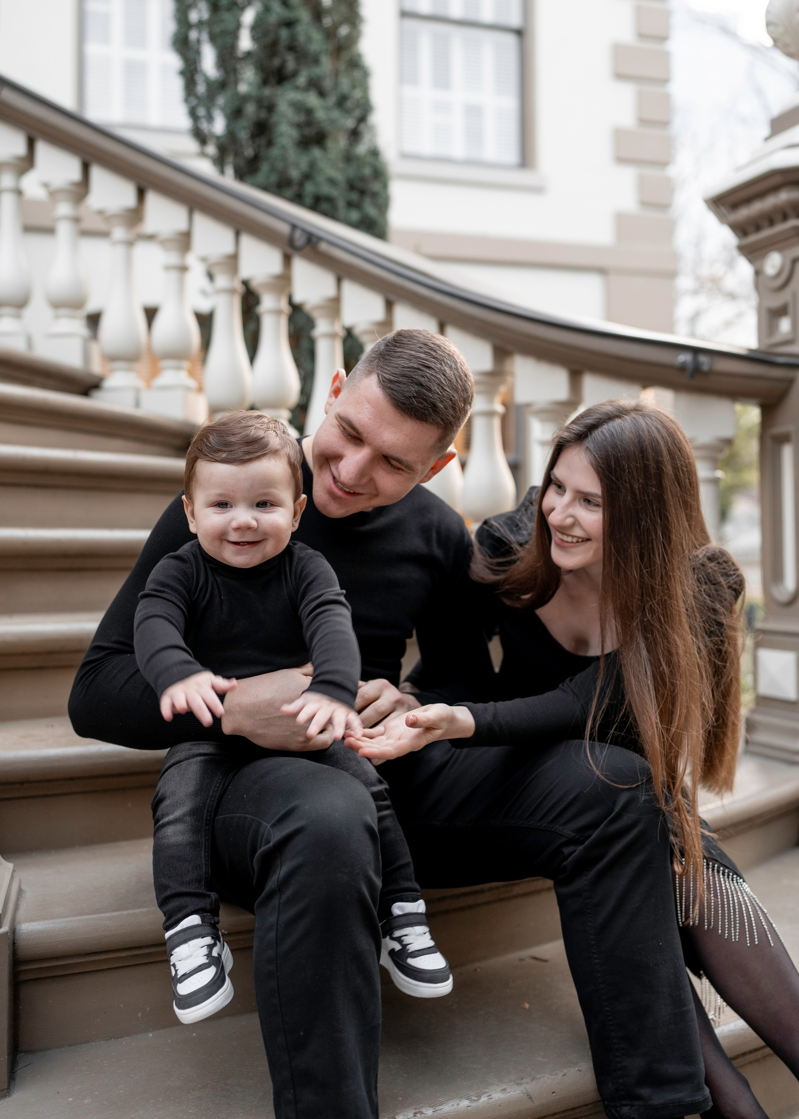 Artem, Nadia & Elisha. Family photographer in Sacramento | Sofia Pavenko