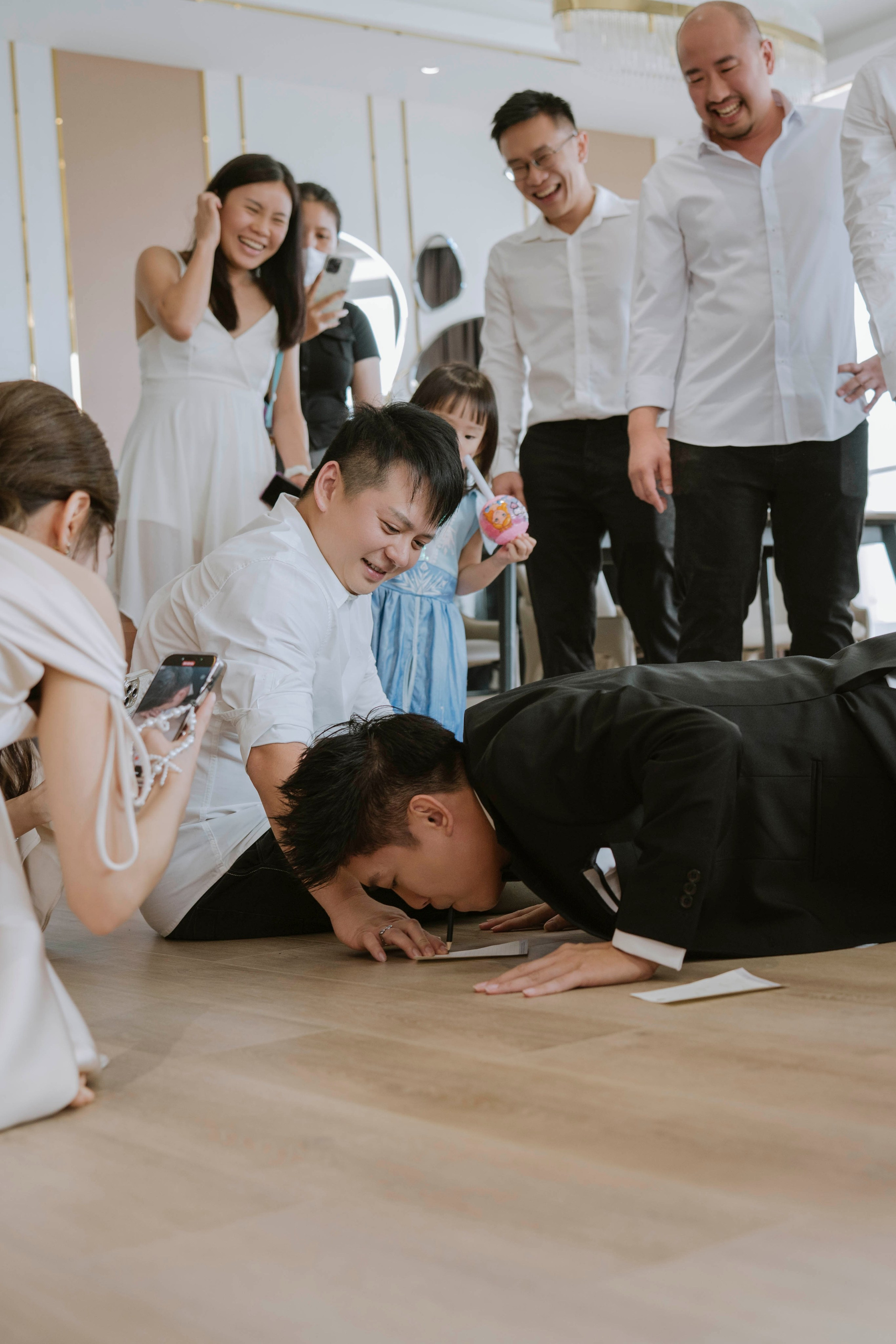 KYWU & NHI. WEDDING PHOTOGRAPHER IN VIETNAM