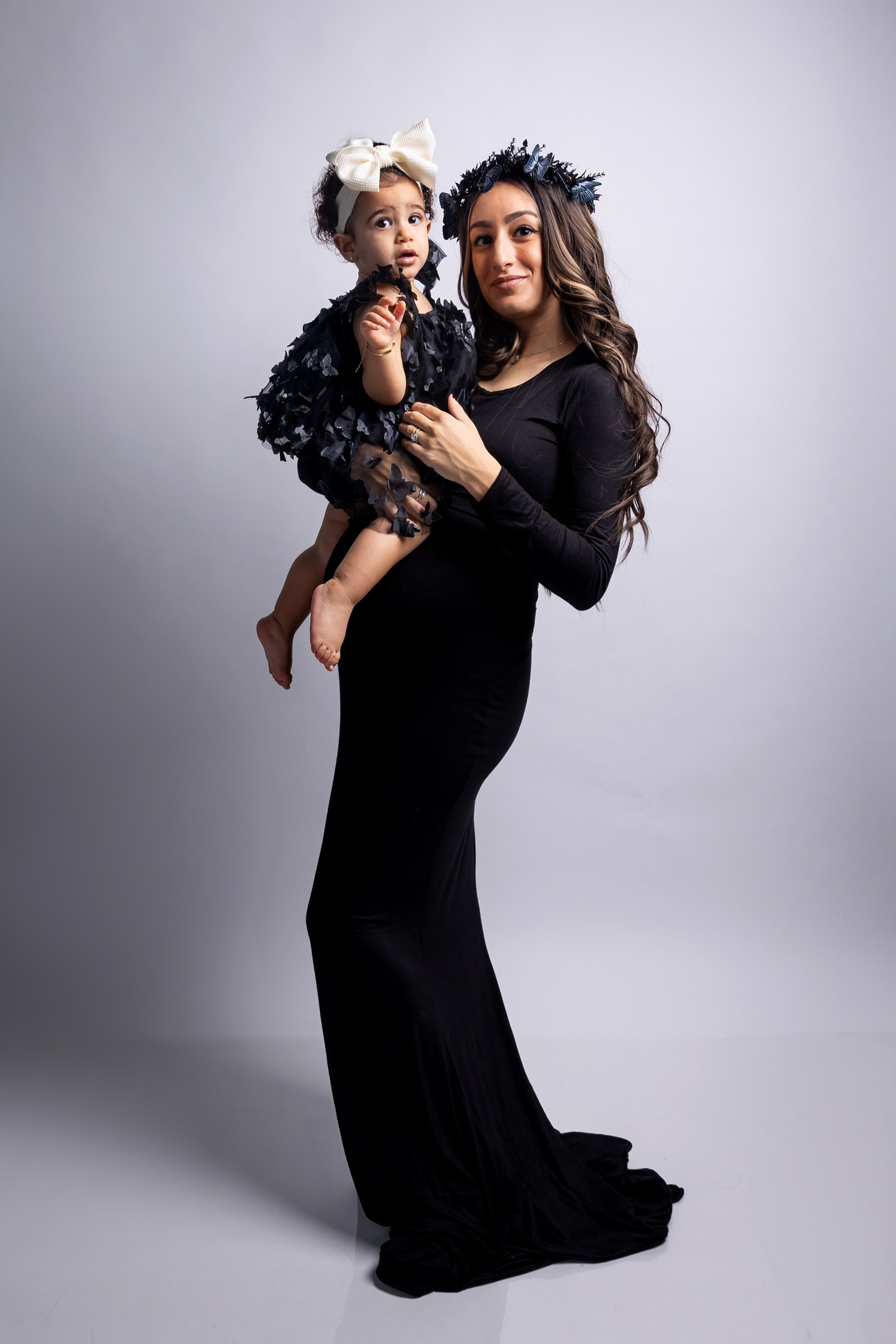 STUDIO Maternity sessions. Miami Family and Event Photographer