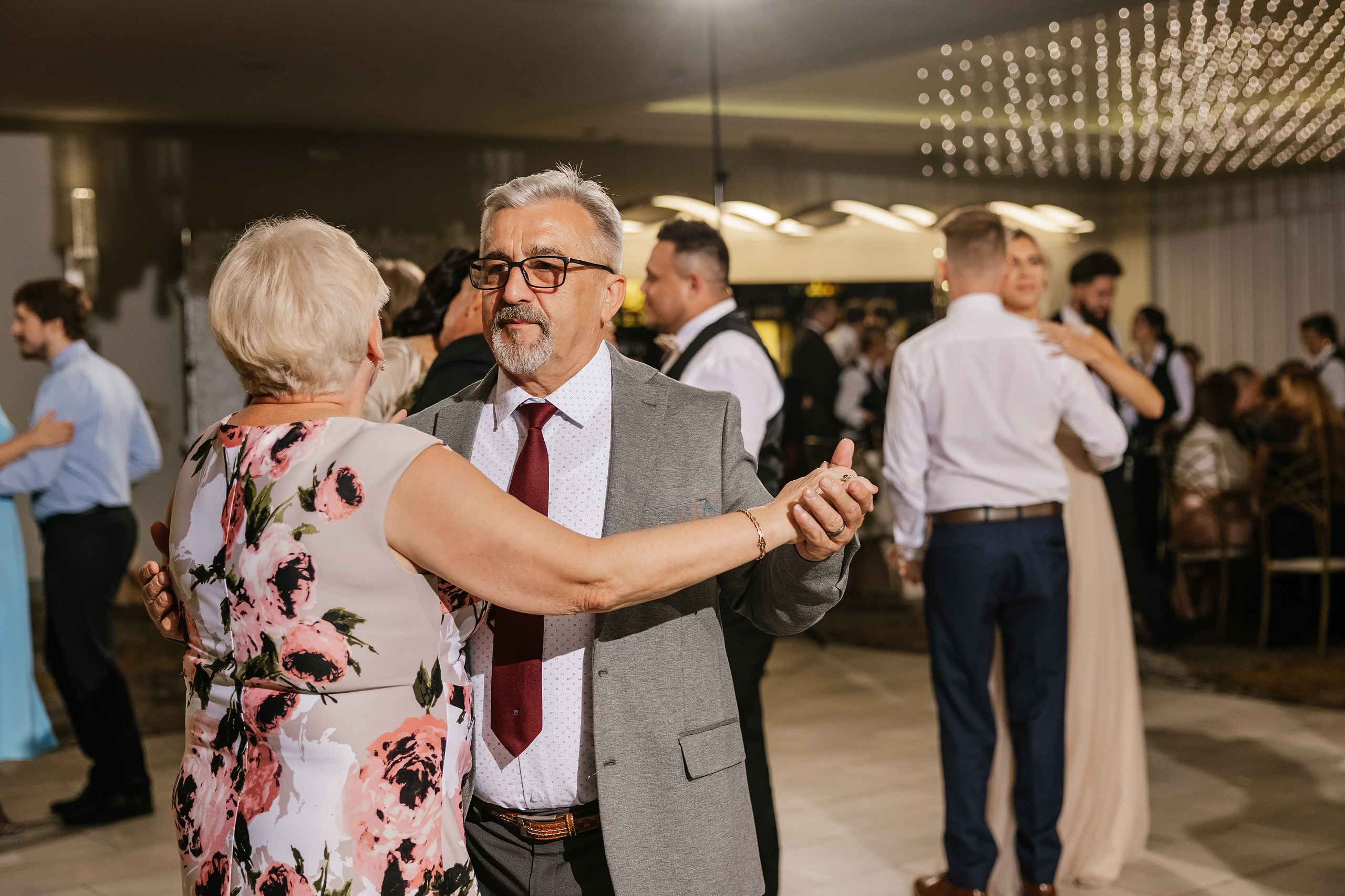 09.06.2025 Wedding. Wedding family event photographer in Chicago Nick Yushevich