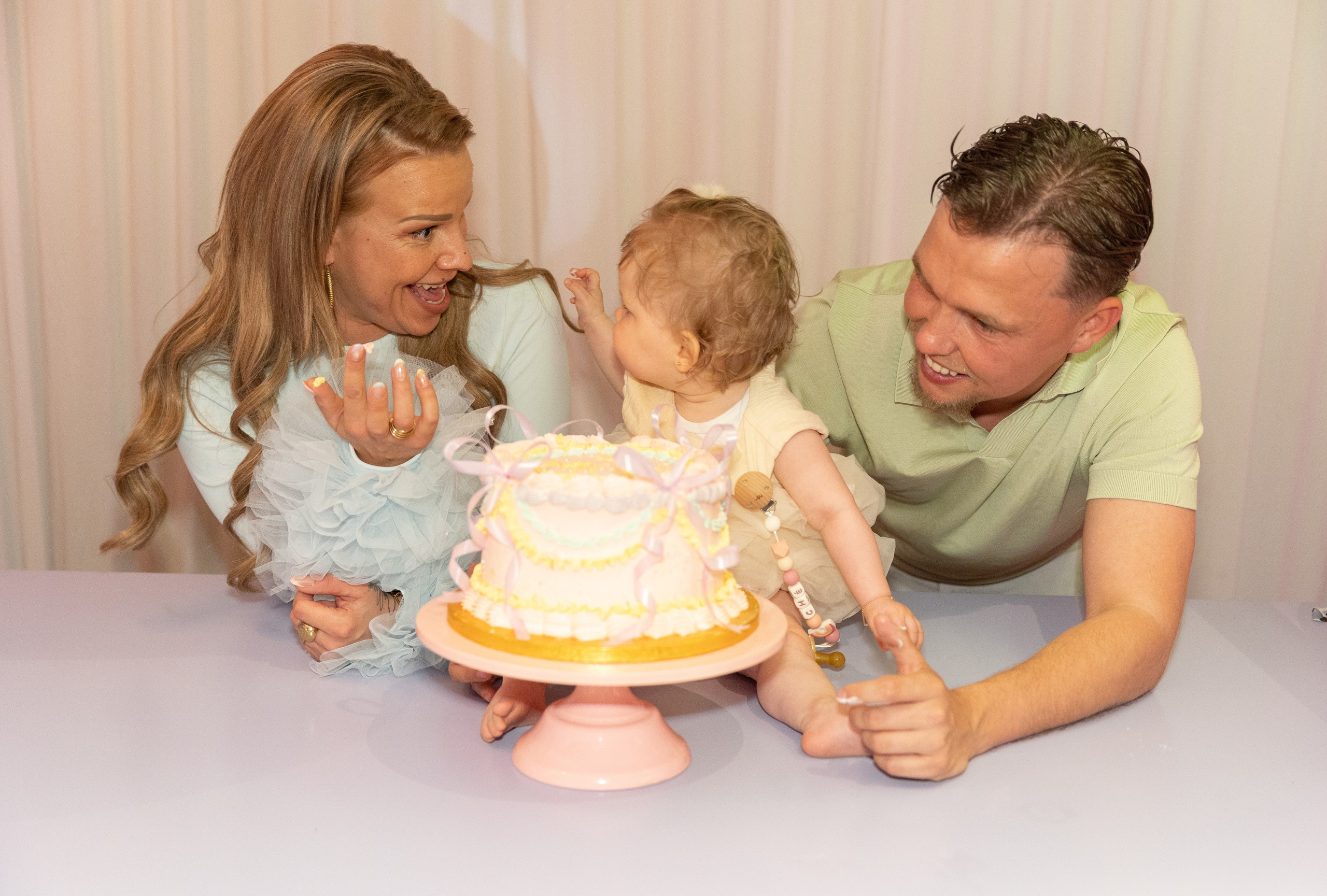 1 st Birthday. Portrait and Family Photographer in Netherlands