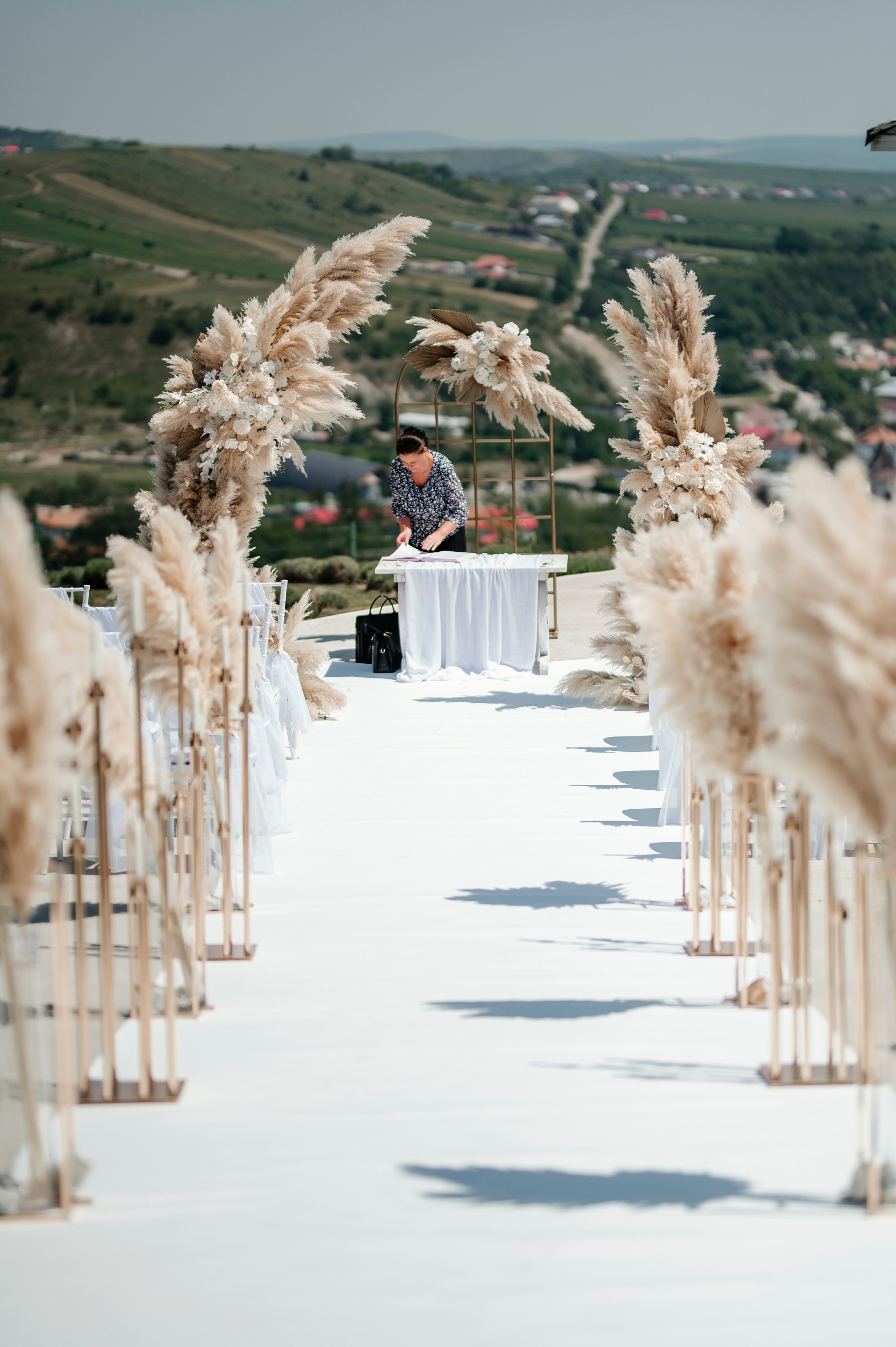 Larisa & Cosmin. Fotograf si Videograf | Nuntă-Botez