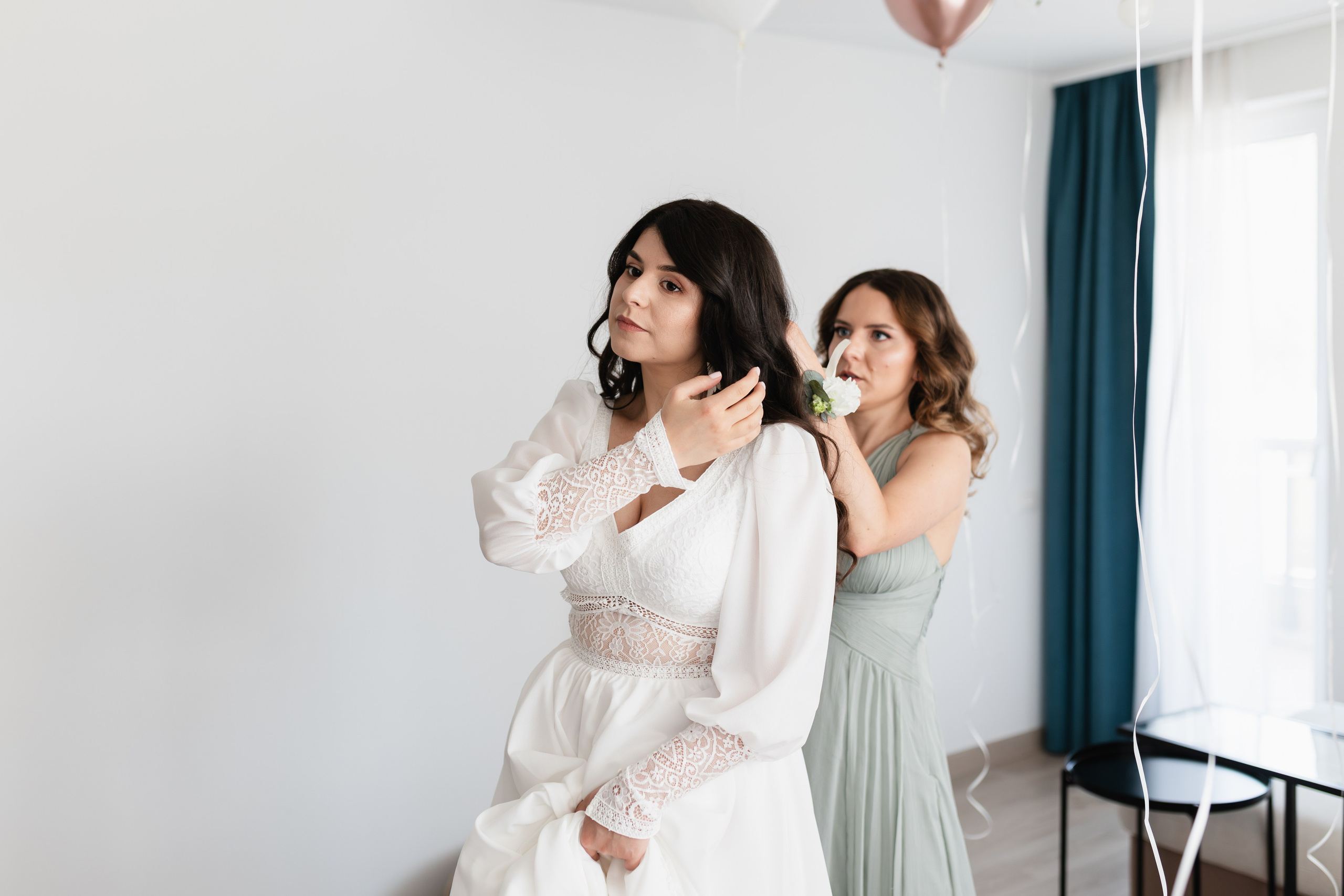 Flori & Cosmin. Main