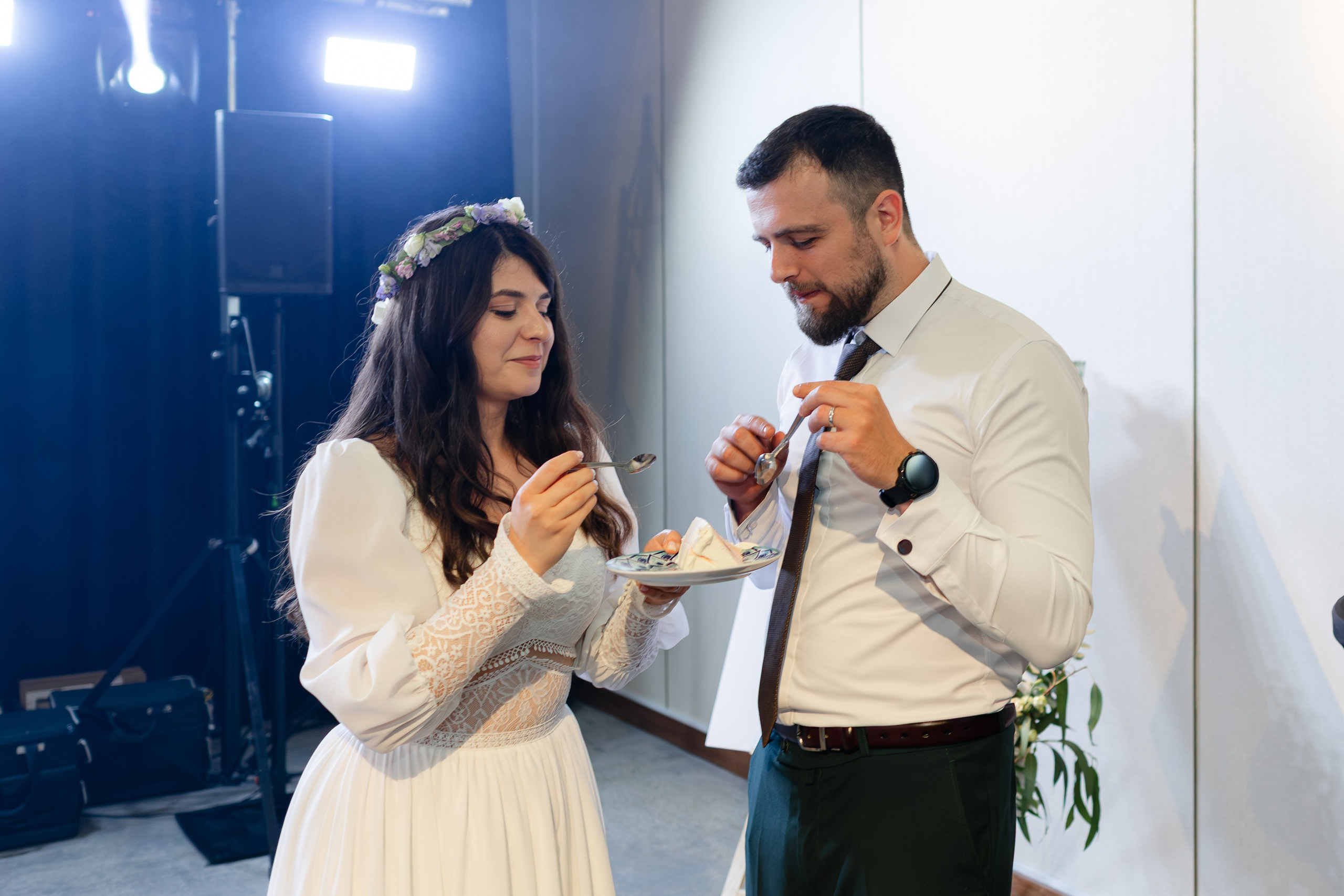 Flori & Cosmin. Main