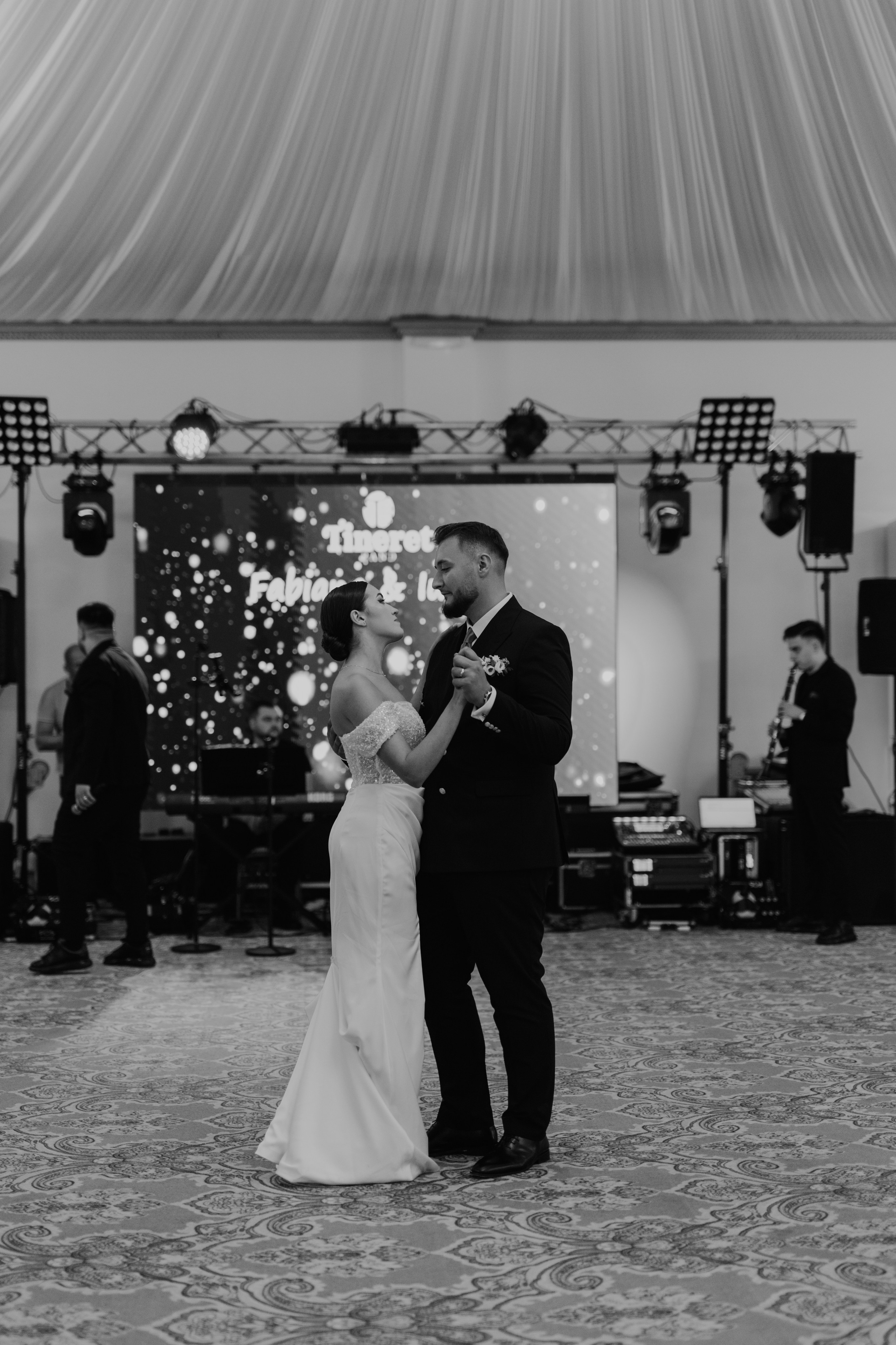 Iustin & Fabiana. Main