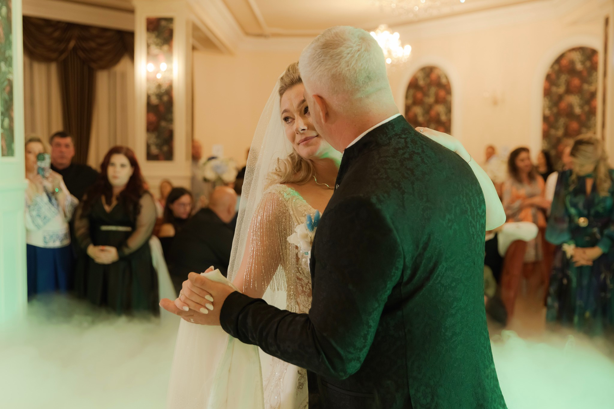 Mihai & Oana. Servicii foto-video profesionale, pentru momente de neuitat