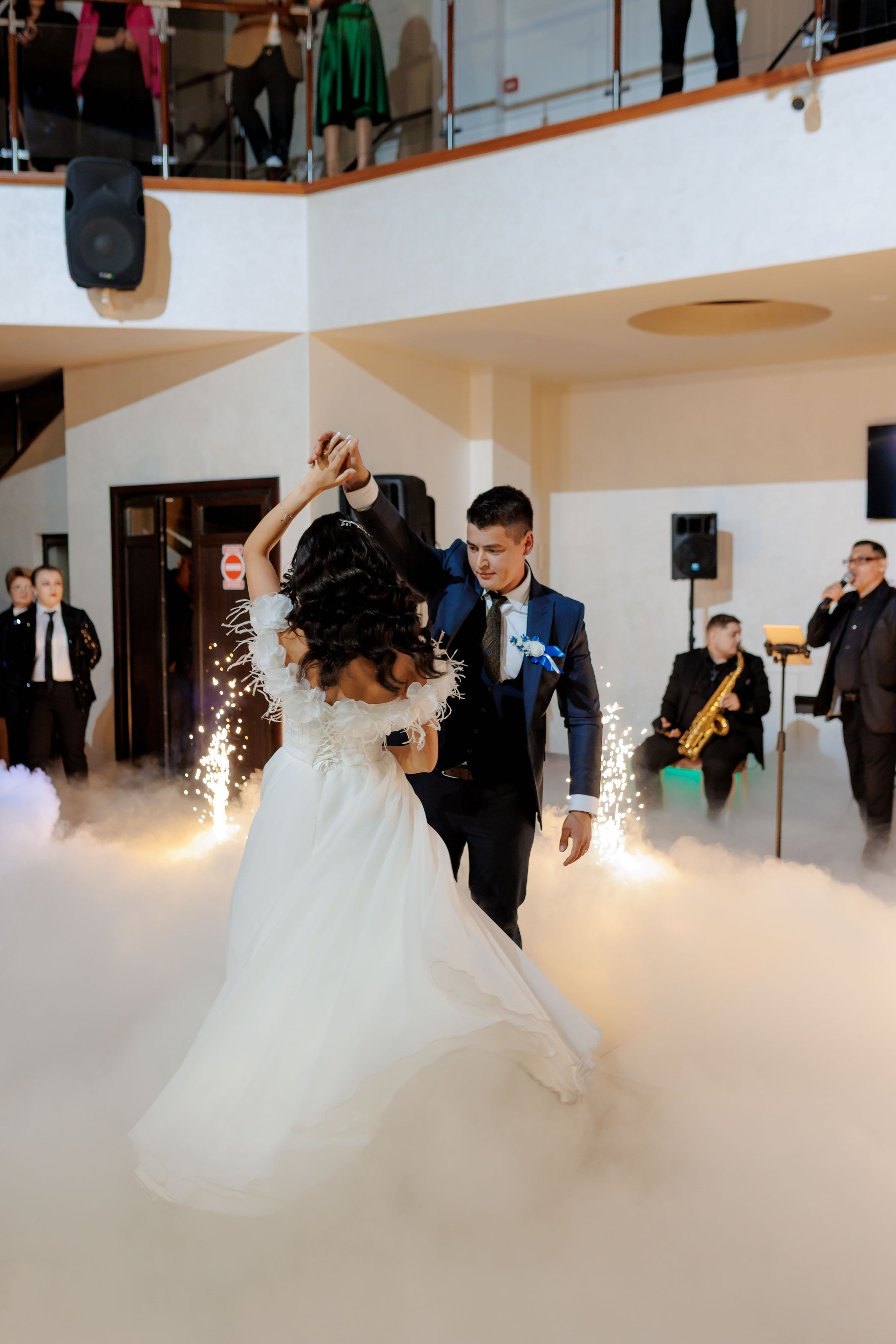 Loredana & Emilian – Ziua Nunții | Videografie - fotografie Botez Suceava, Iași, Botoșani. Servicii foto-video profesionale, pentru momente de neuitat
