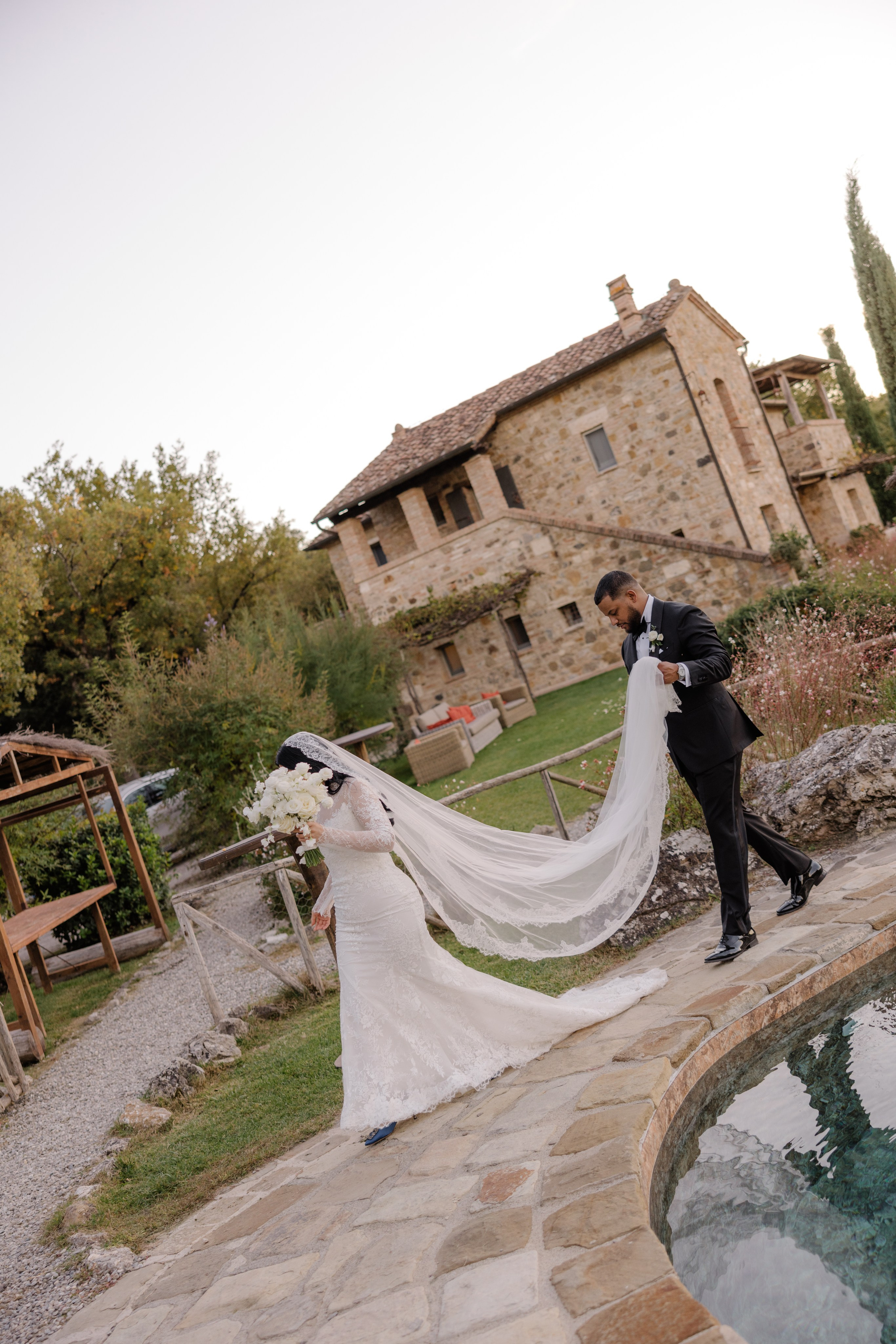 Mitcell&Melanie digital. Wedding photographer Italy