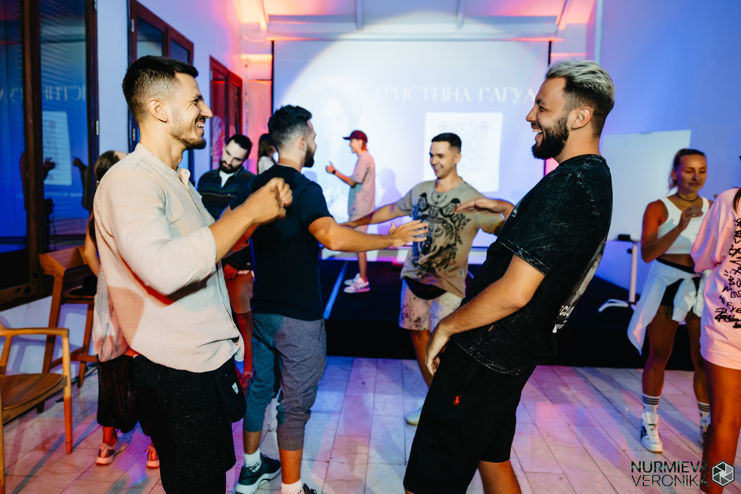 Репортажная съемка — портфолио фотографа на Бали. Профессиональный фотограф Нурмиева Вероника