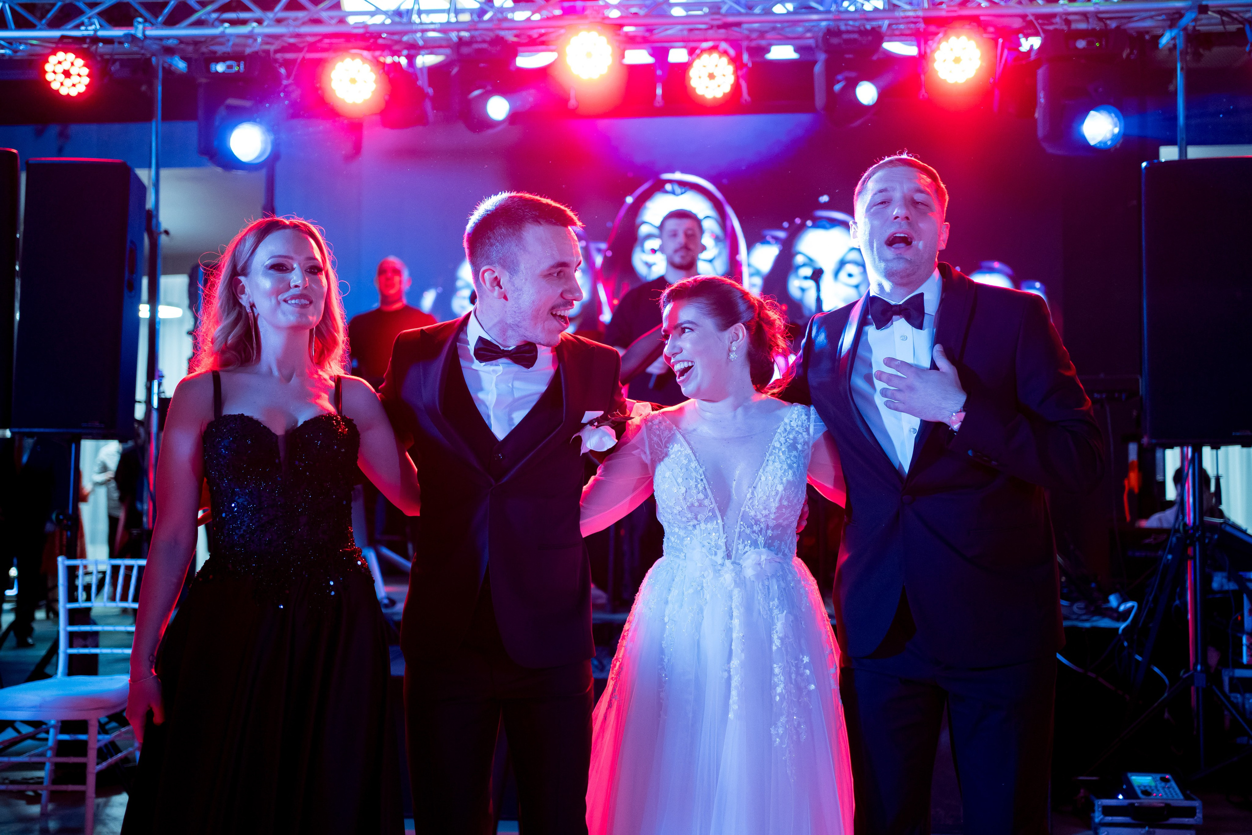 PARTY. Gabriel Florea — Fotograf nuntă București