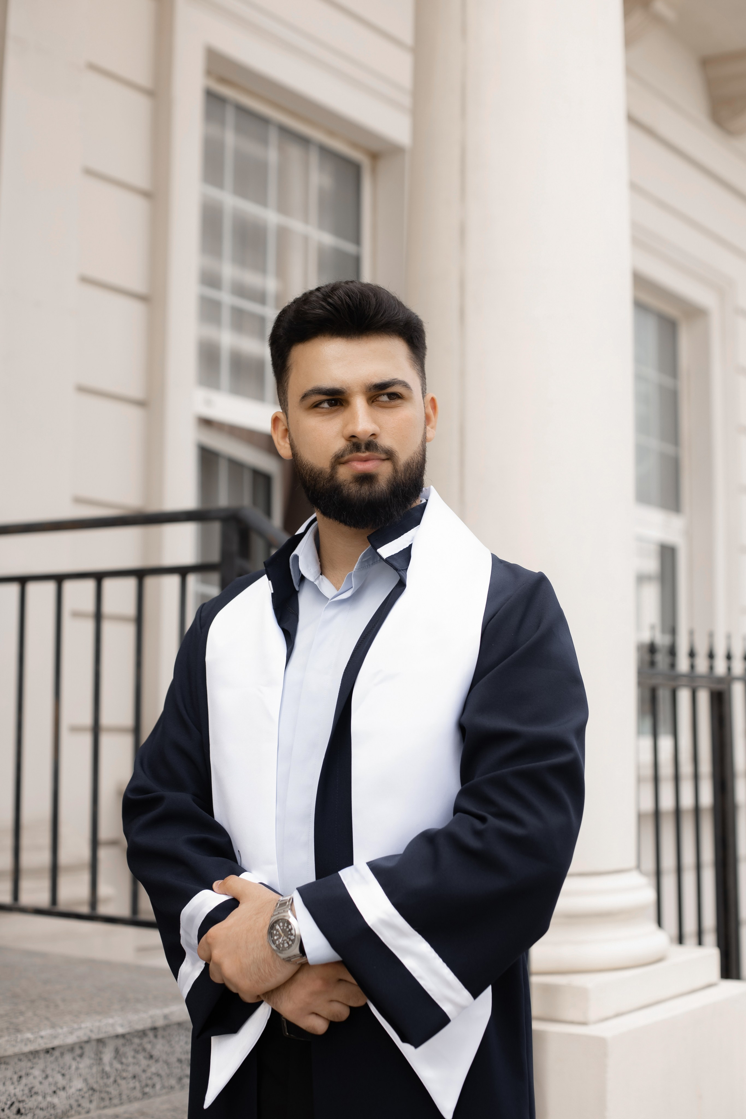 Premium mezun xalati, qara mezun geyimi, ag mezun libasi, qirmizi sarfli mezun paltari, mezun aksesuarlar, mezun papaqlari, mezun lentleri, mezun hediyyeleri, mezun fotosessiya geyimleri, mezun cekilisi ucun geyimler, mezun tedbirleri ucun aksesuarlar, mezun geyimlerinin icare ve satisi, premium mezun libaslari, mezun geyimleri online sifaris, mezun geyimleri Bakida, mezun geyimleri qiymetleri, mezun geyimleri modelleri, Mezun cekilisi, mezun fotosessiyasi, mezun cekilisi ucun geyimler, mezun mantiyasi cekilisi, mezun fotosessiya ideyalari, mezun gunu fotosessiya, mezun xatireleri, mezun papaqlari ile fotosessiya, mezun lentleri ile cekilis, ferdi mezun fotosessiyasi, qrup mezun cekilisi, mezun fotosessiya mekani, mezun ucun ideal cekilis fonlari, mezun fotosessiya aksesuarlari, mezun albomu sekilleri, mezun cekilisi poza ideyalari, universitet mezun fotosessiyasi, kollektiv mezun fotosessiyasi, mezun xalatlari ile cekilis, mezun mantiyasi fotosessiyasi, mezun geyimleri ile professional cekilis, mezun tebrik fotosessiyasi, en yeni mezun cekilis trendləri, mezun fotosessiya xidmetleri, premium mezun cekilisi, mezun cekilisi ucun dekorlar, mezun fotosessiyasi aksesuarlar, mezun gunu en gozel fotolar, mezun cekilisi fotostudiya, bakida mezun fotosessiyasi, xaricde mezun cekilisi, mezun gunune ozel cekilis,Məzun mantiyaları, eksklüziv məzun geyimləri, ağ və qara məzun libasları, məzun üçün xüsusi şarf modelləri, məzun papağı və aksesuarları, fərdi dizayn məzun geyimləri, məzun tədbiri üçün ən yaxşı seçimlər, məzun fotosessiyası üçün ideal libaslar, məzun mərasimi geyimləri, keyfiyyətli məzun mantiyası, rahat və şık məzun geyimləri, məzun üçün lent və tac modelləri, məzun simvolik medalları, icarəyə verilən məzun libasları, məzun geyimlərinin sərfəli qiymətləri, onlayn məzun geyimi sifarişi, məzun paltarı mağazası, dəbli məzun geyimləri, premium məzun mantiyalarının satışı, universitet məzunları üçün mantiyalar, kollektiv məzun geyimləri, məktəb məzunları üçün geyimlər, diplom mərasimi üçün geyimlər, fərqli rəngdə məzun libasları, ən yeni məzun geyimləri, rahat və premium məzun geyimi seçimləri, Bakıda məzun geyimi mağazası, məzun üçün ən yaxşı libaslar