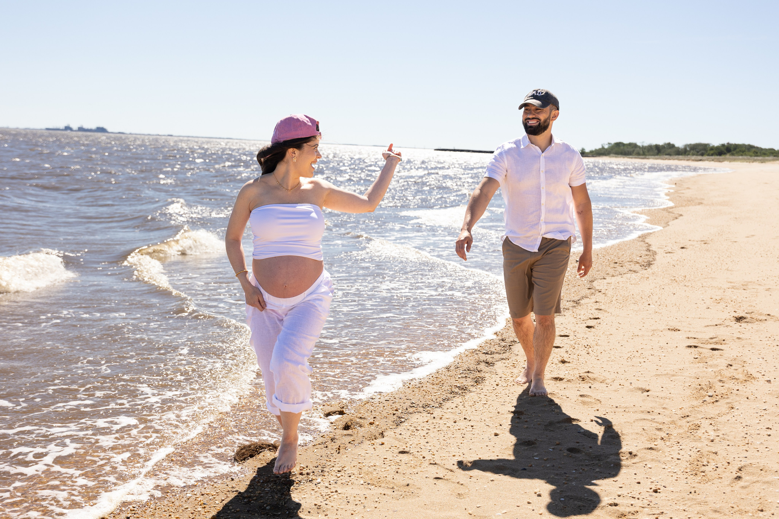 Beachside Maternity at Ideal Beach, NJ. Family, lifestyle, and commercial photography in New York and New Jersey