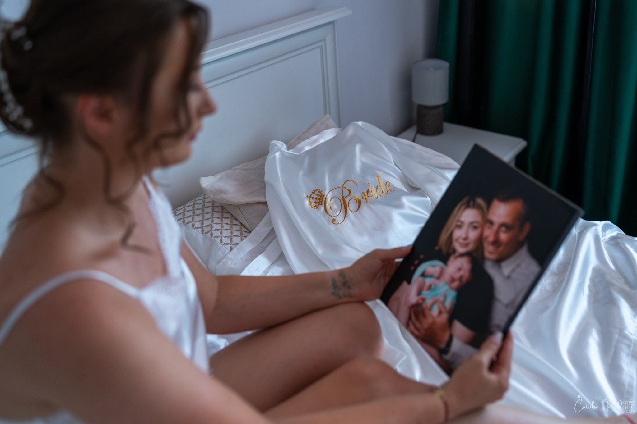 Elena si Daniel Barbu. Event, portrait, and lifestyle photographer