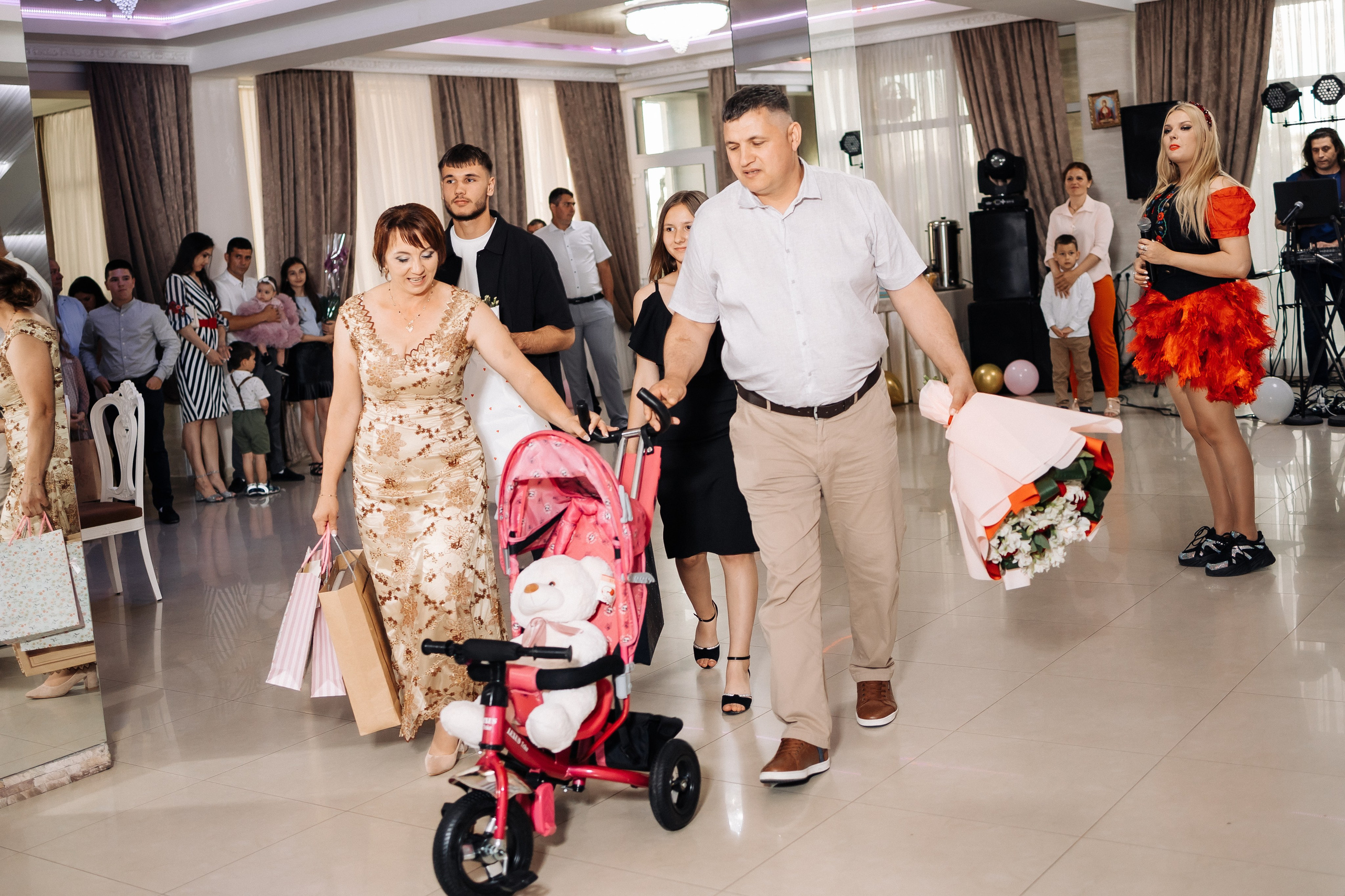 Marius & Amelia. Fotograful evenimentului tău