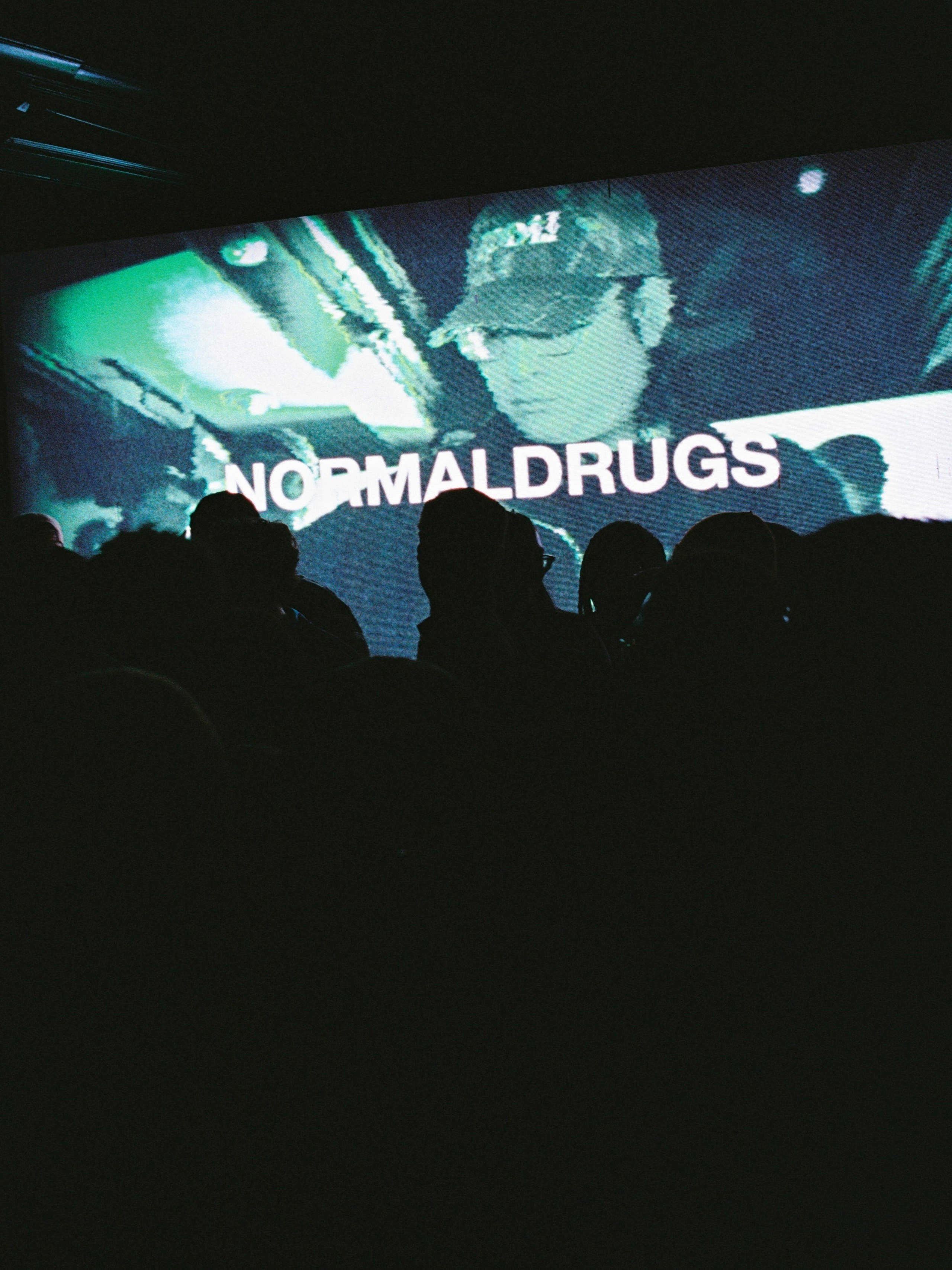 MUSIC AND EVENT. 35mm Photography by Brad Zgonena based in Chicago, IL