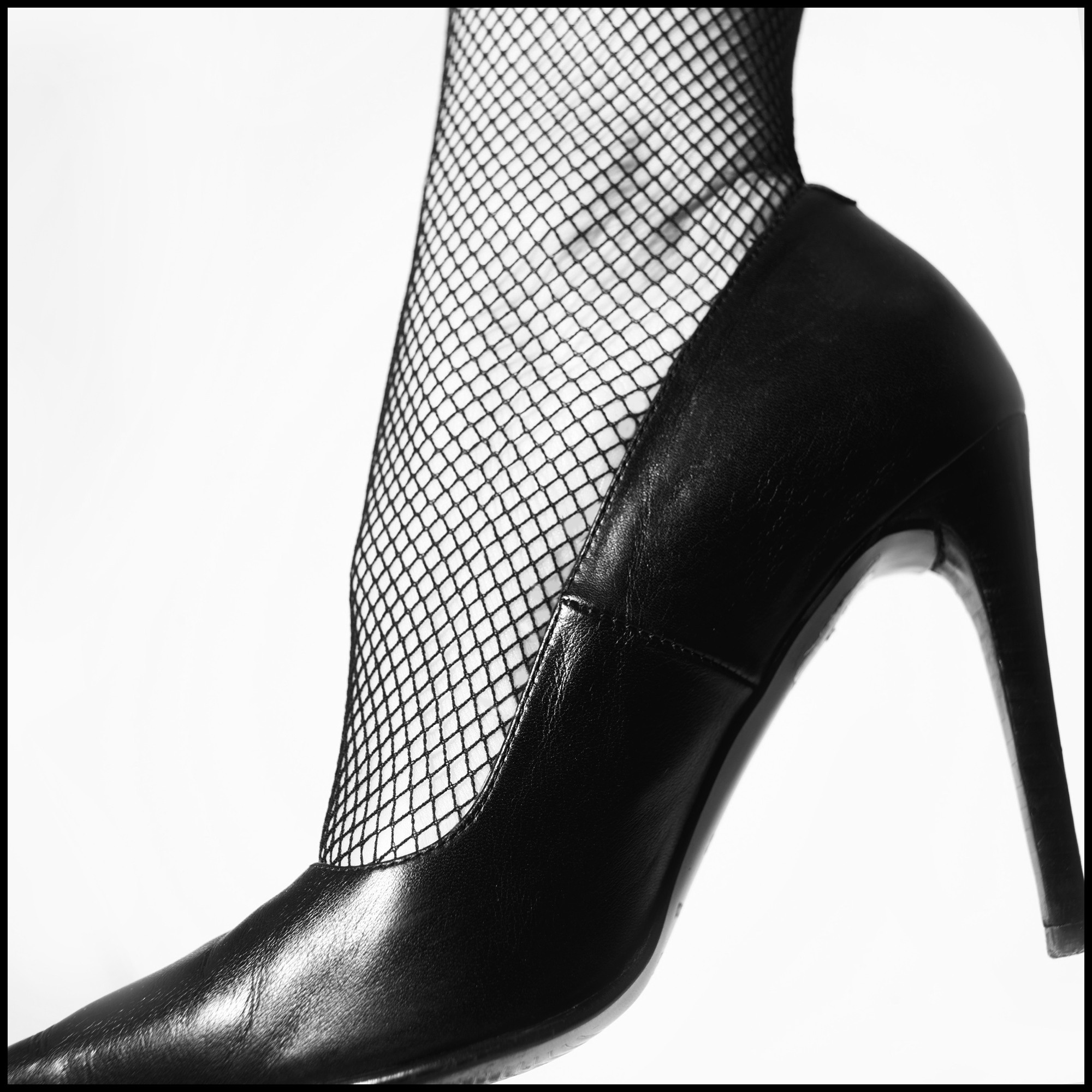 Ноги. Британский фотограф Эльмира Watts (родом из Самары)