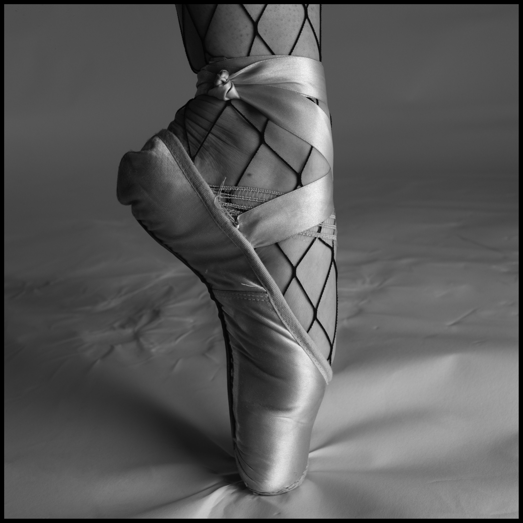 Ноги. Британский фотограф Эльмира Watts (родом из Самары)