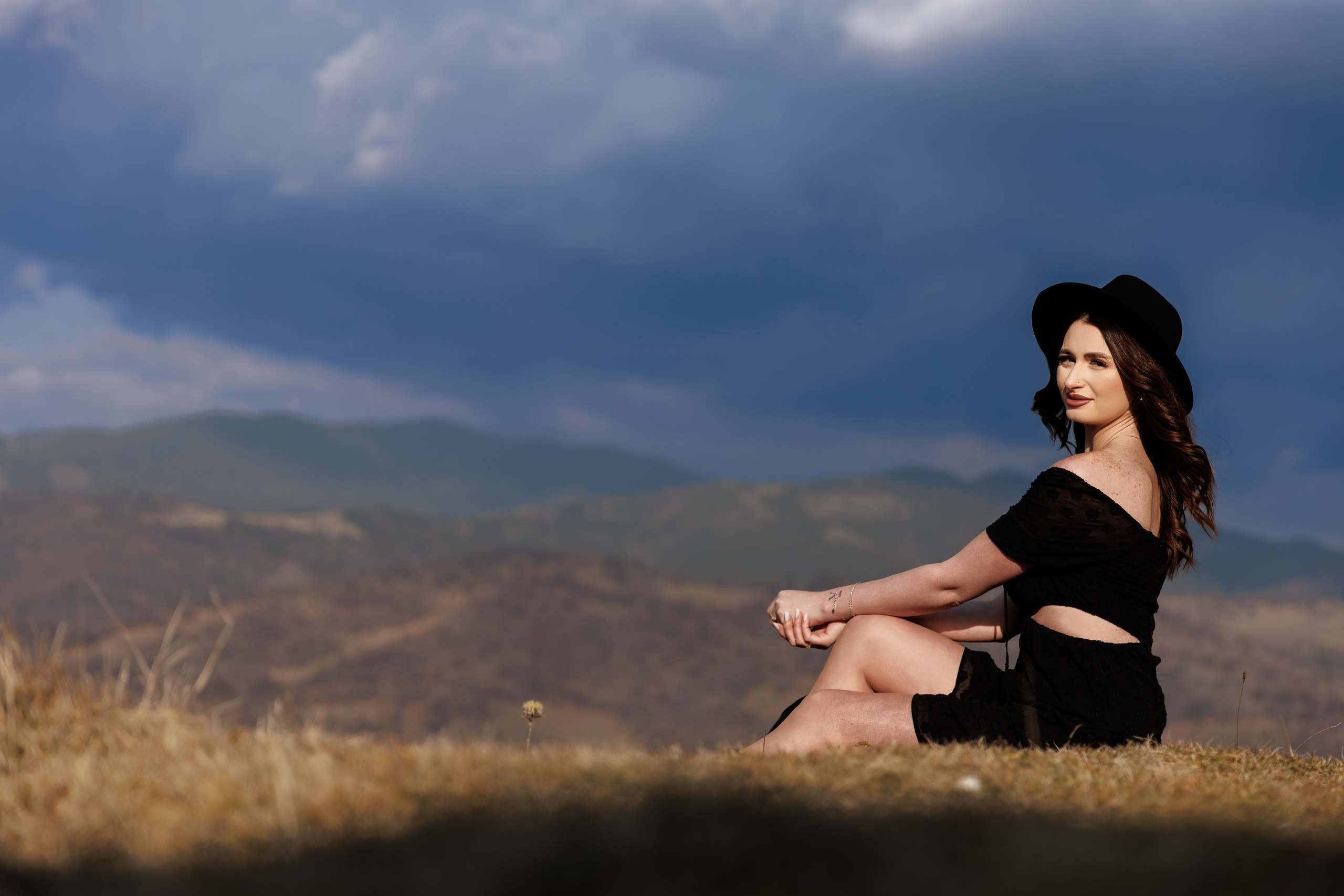 Cristina - Photoshoot - Mausoleul Mateiaș. Fotograf Profesionist Pitesti-Bucuresti| Mircea Seinea