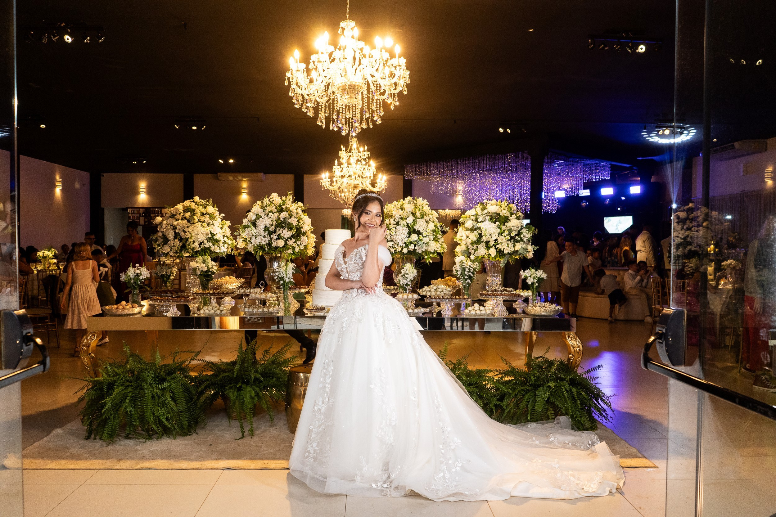 Casamento Aliriane e Willian — Novo Horizonte. Fotógrafo de casamento e Filmmaker de casamento