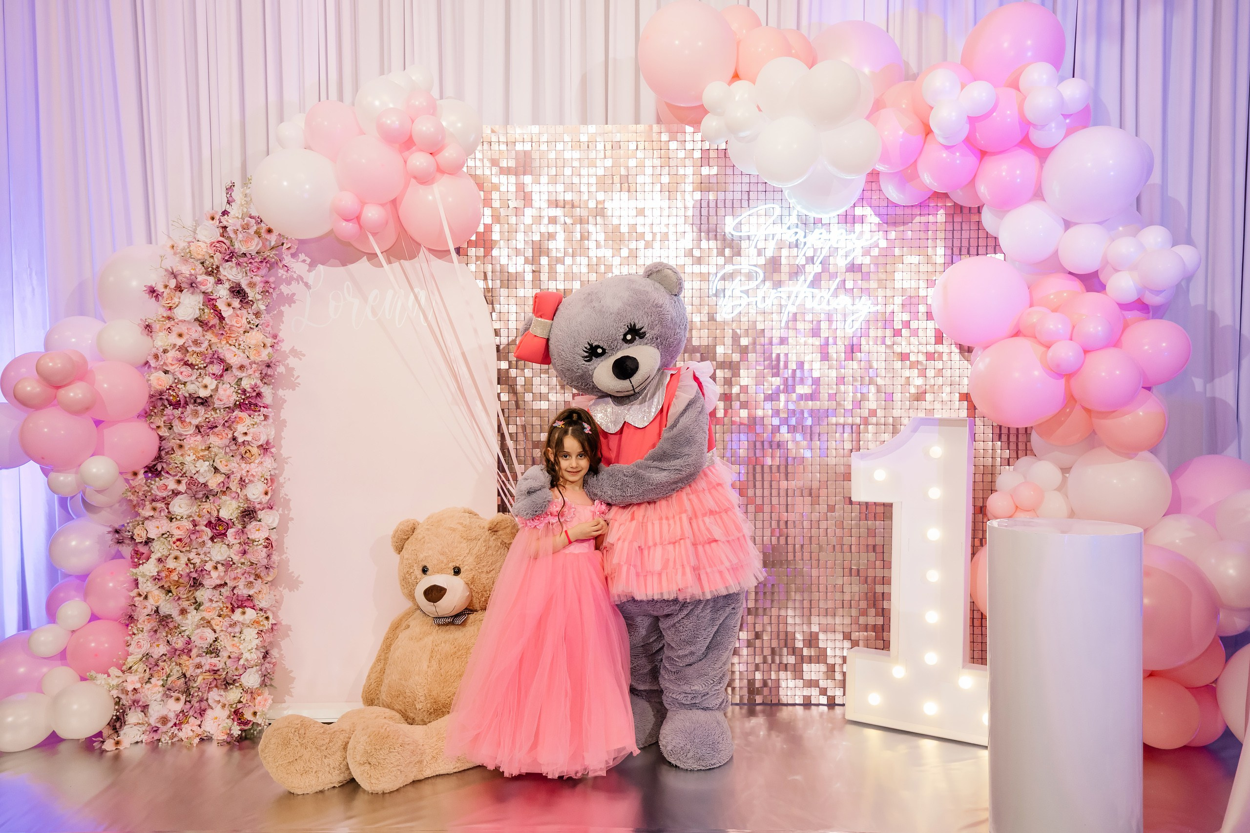 04.13.2025 First birthday. Wedding family event photographer in Chicago Nick Yushevich