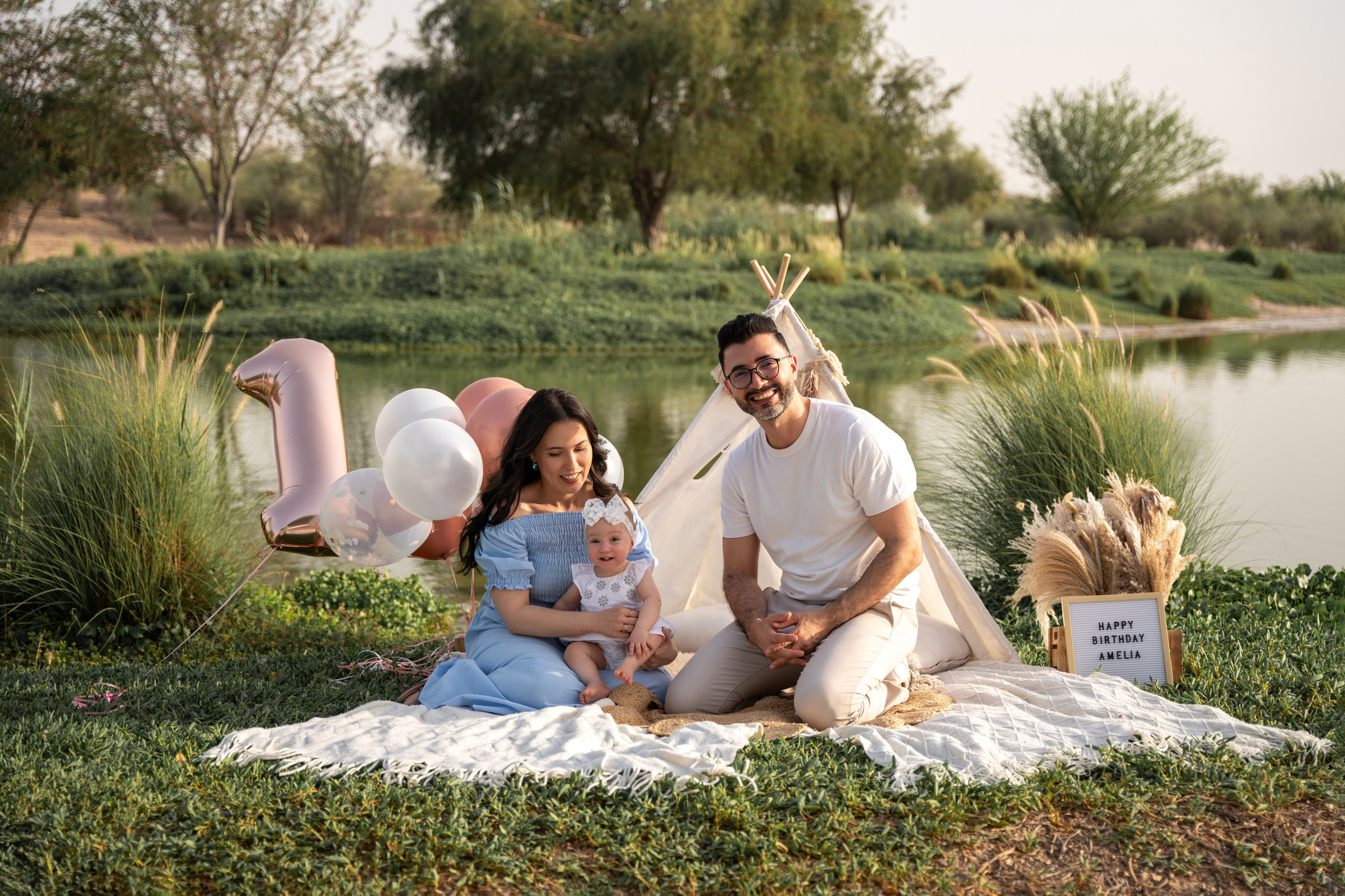 Lake oh happiness. Angela Iakovleva — Family Photographer in Dubai