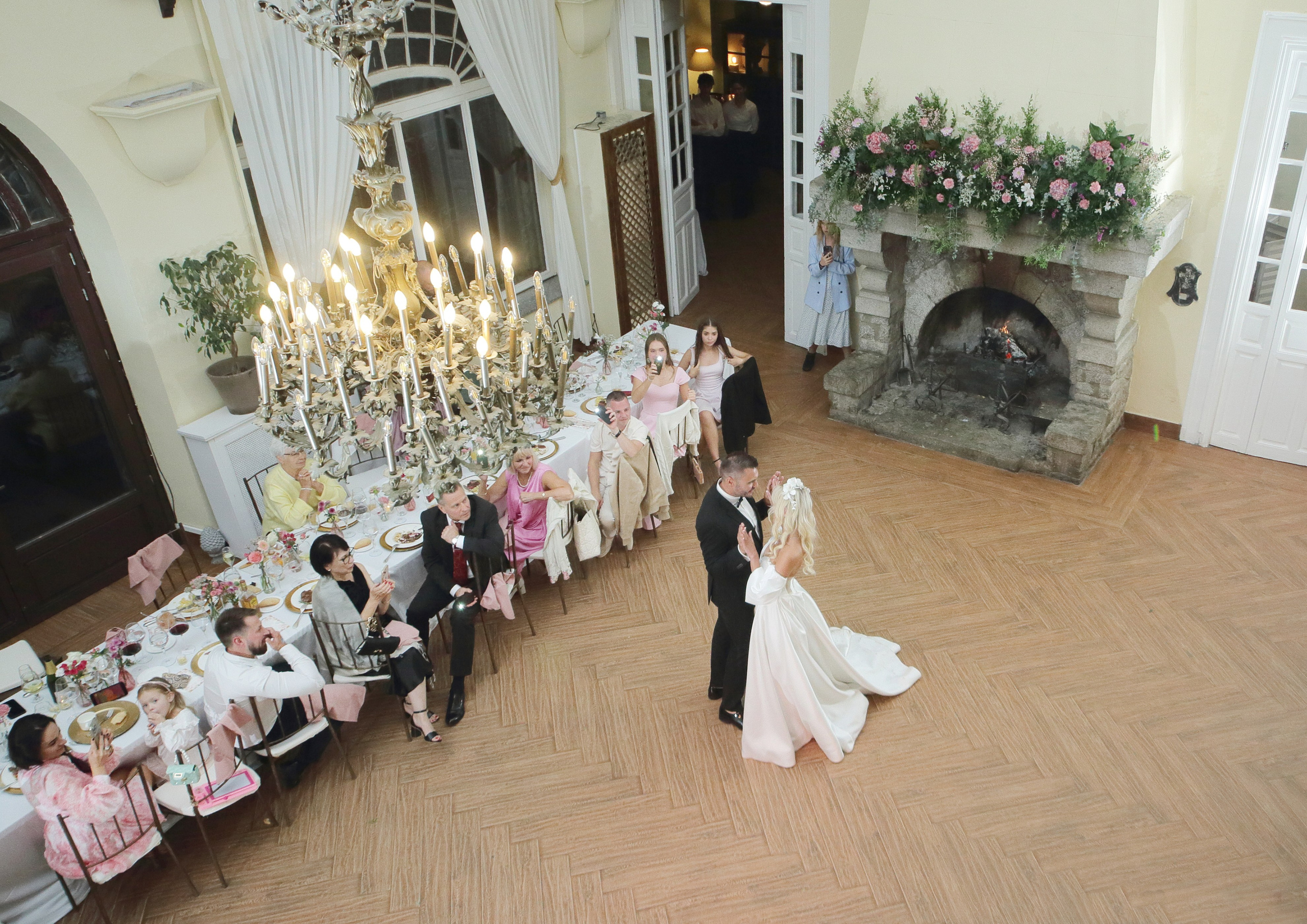 Madrid. Finca El Gasco. Luxury wedding, portrait, family photographer over Europe