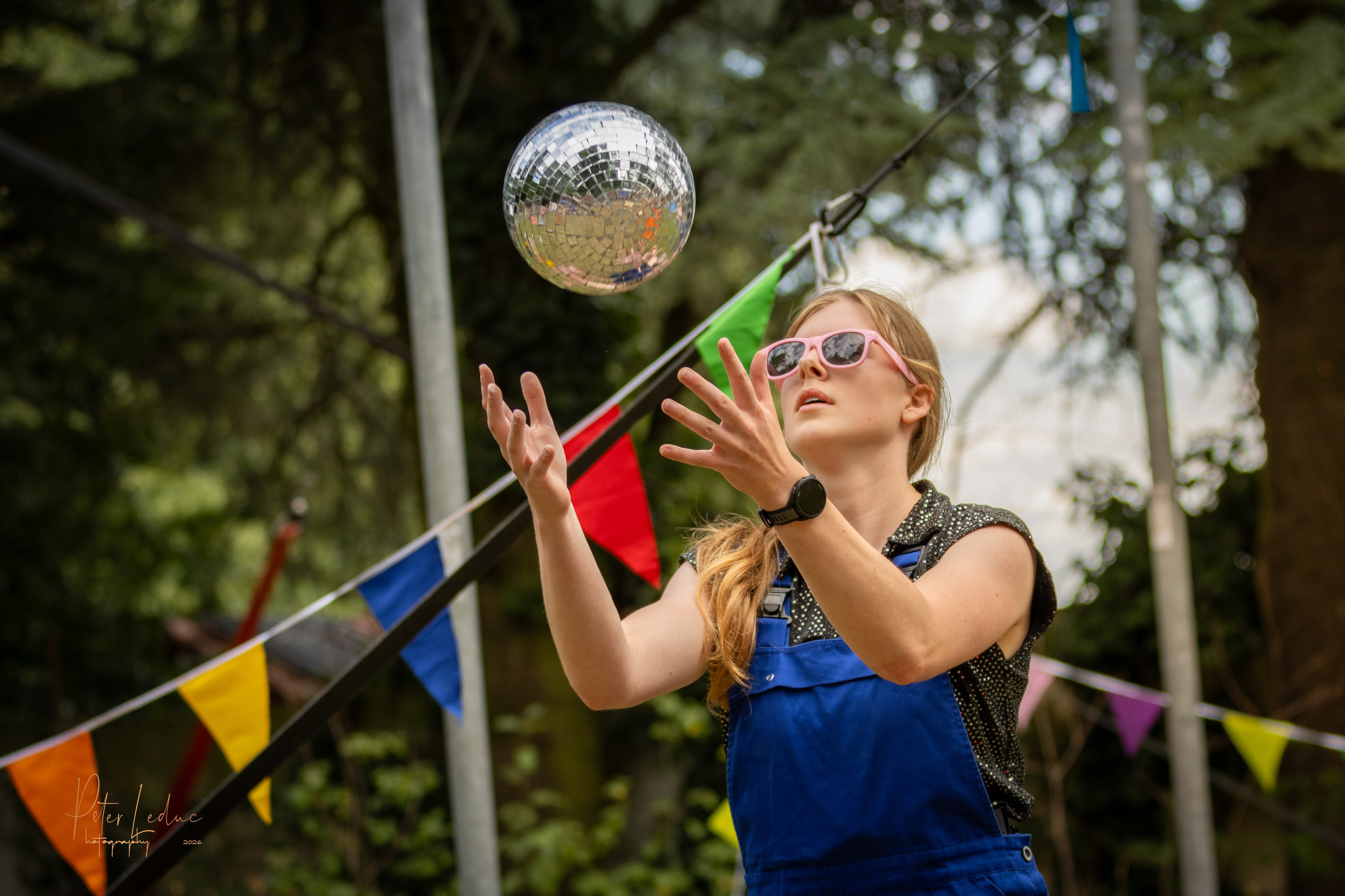 Lachfestival Houthalen-Helchteren. Peter Leduc is een passionele hobbyfotograaf uit België, gespecialiseerd in creatieve fotografie, visuele verhalen en unieke fotoprojecten