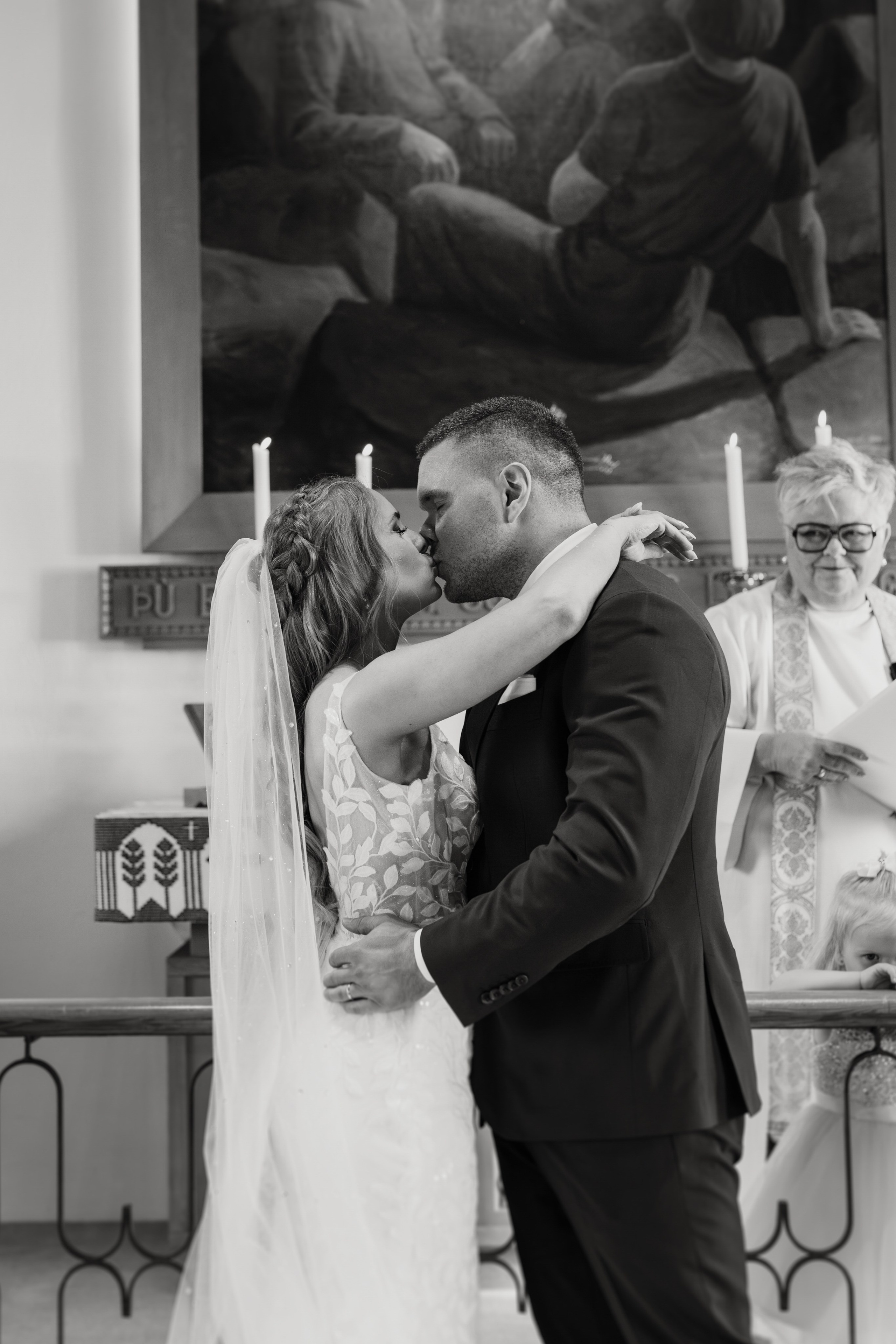 Maria and Matt. Michalina Dzianach Wedding Photographer Iceland