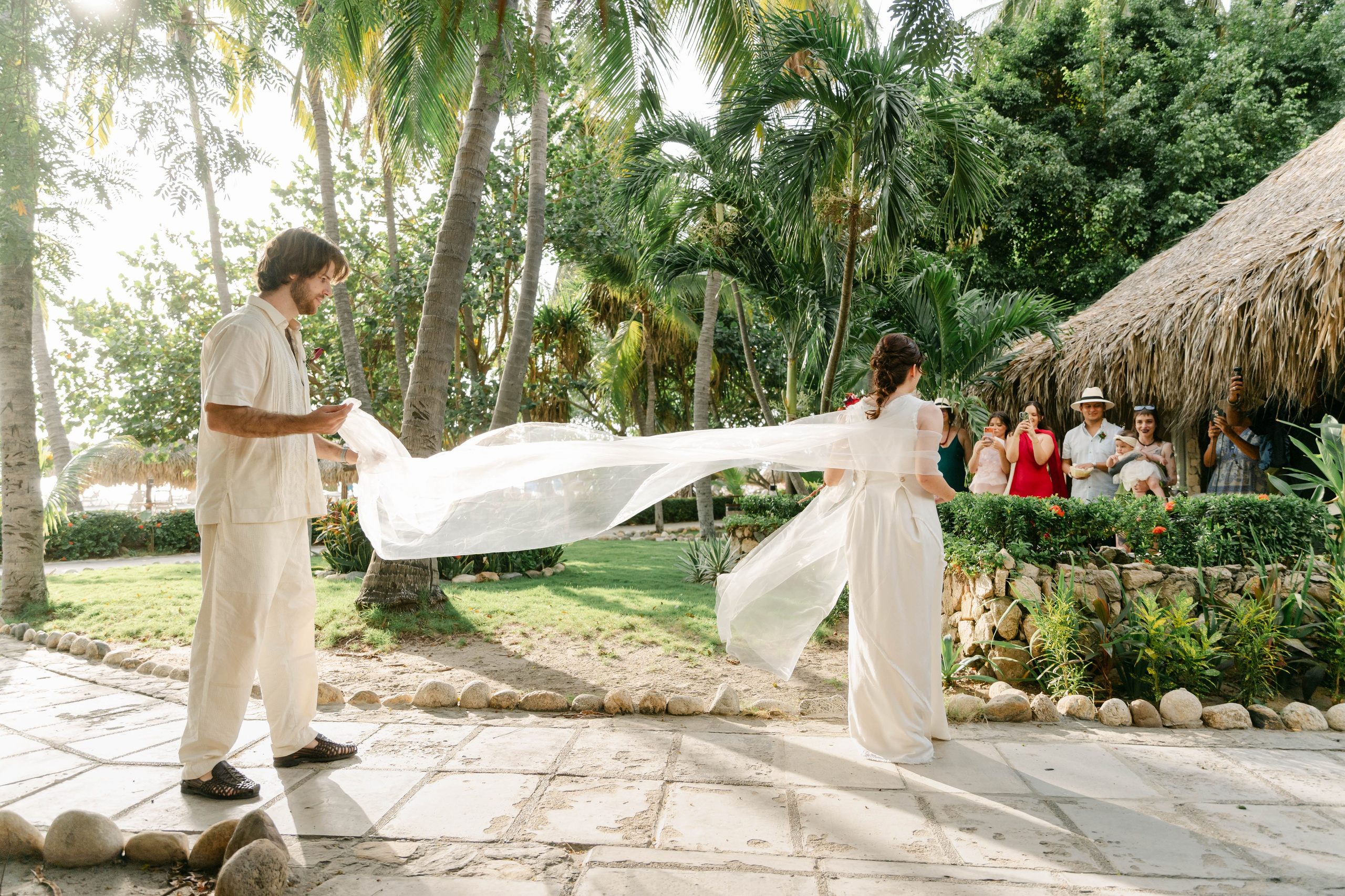 Boda Destino en Santa Marta - Hotel Irotama | Juana & Lucas. Fotógrafos de bodas en Barranquilla, Cartagena y Santa Marta | BanderArt