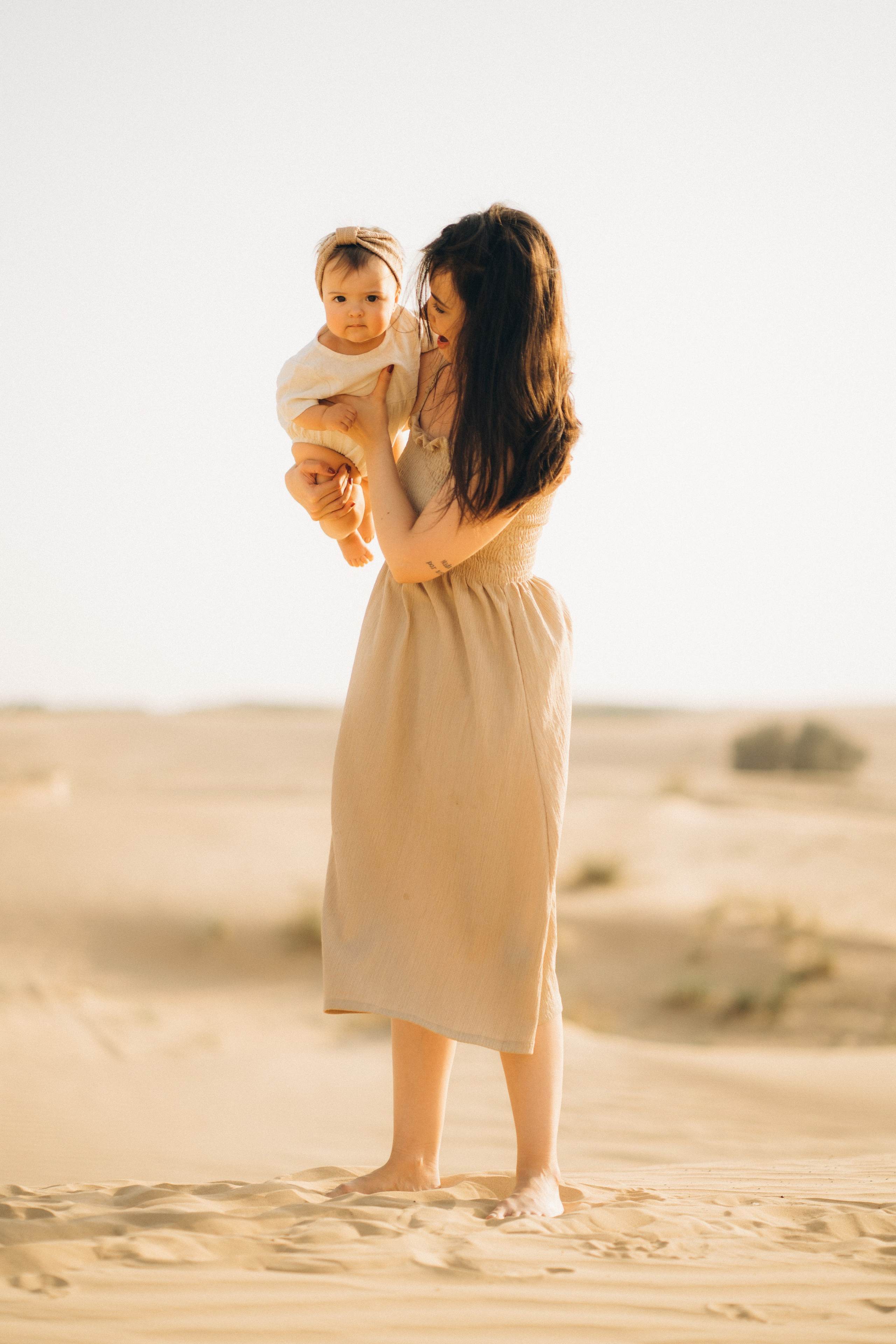 Sunset in the desert. Angela Iakovleva — Family Photographer in Dubai