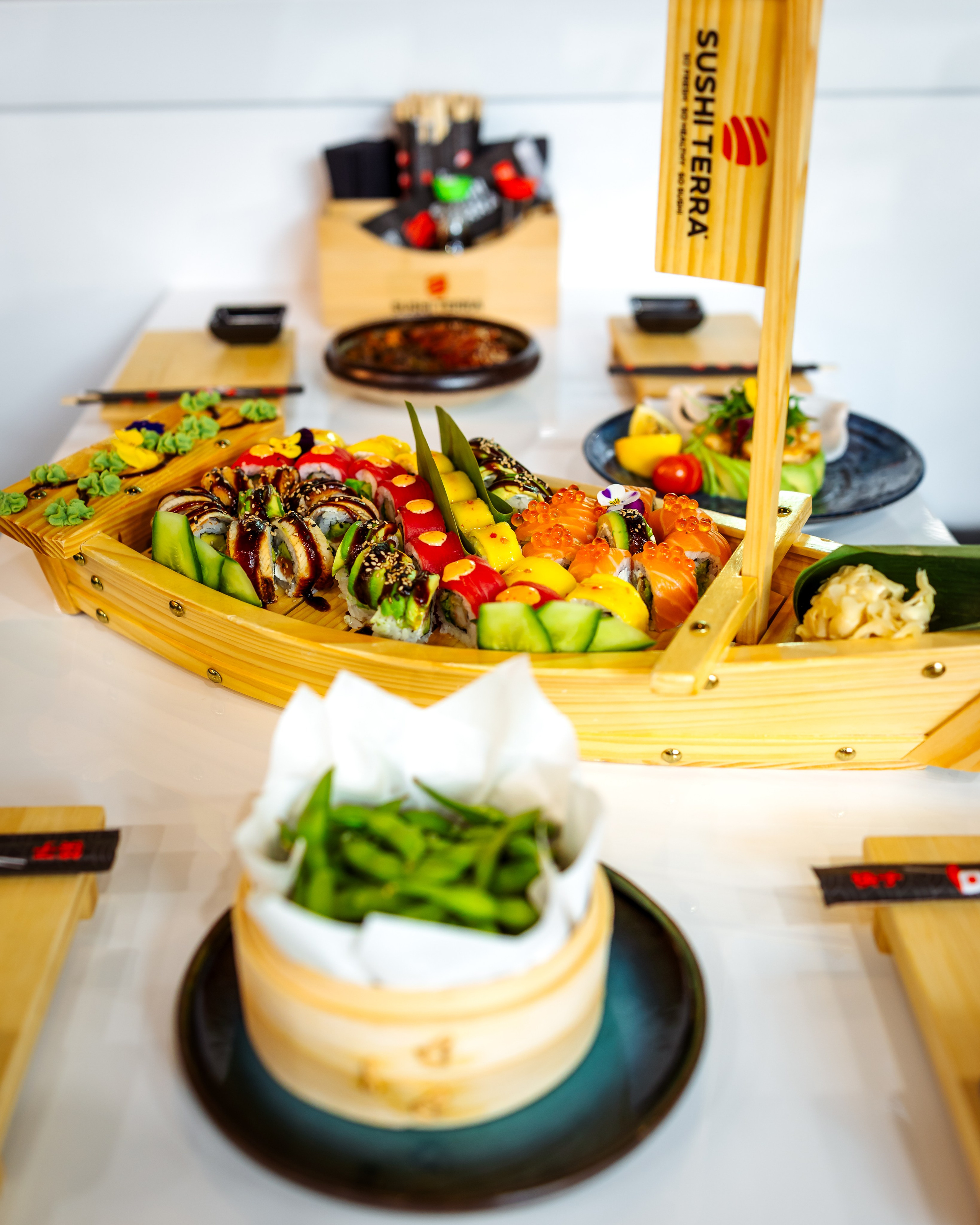 Sushi Terra. Marius Ciocan