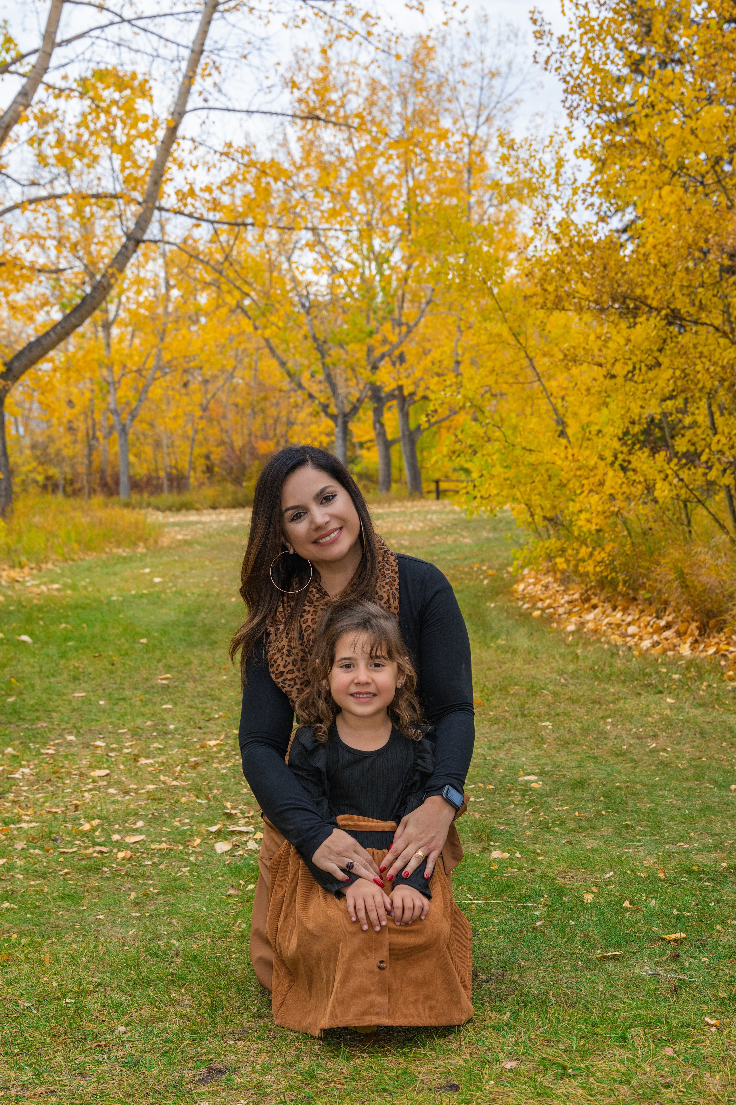 Ariana’s Family. Carlos Lima Photography — Photographer in Calgary